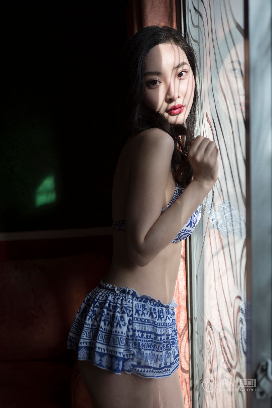 [YALAYI雅拉伊] 2019.04.10 No.241 短袜柿子 赵雪晴 在线浏览 – 优选-优选资源网