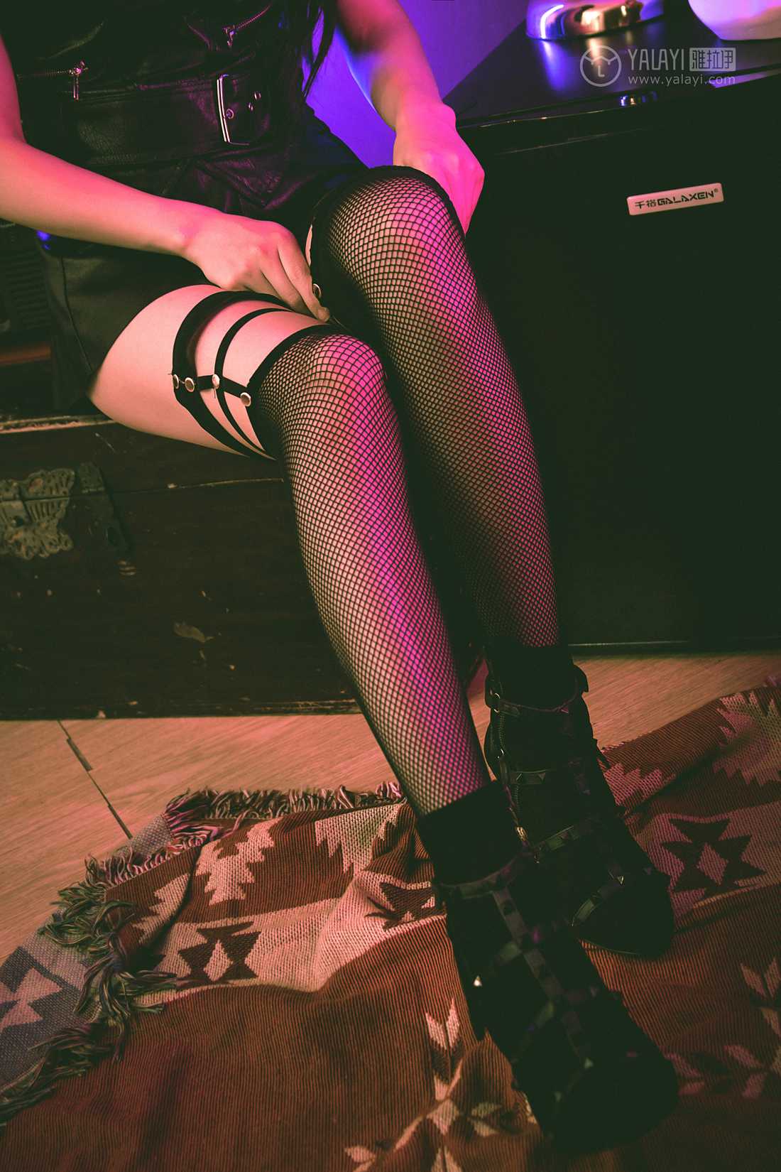 图片[32]-[YALAYI雅拉伊] 2019.05.12 No.275 霓虹 抖抖儿 在线浏览 – 速更版-美库