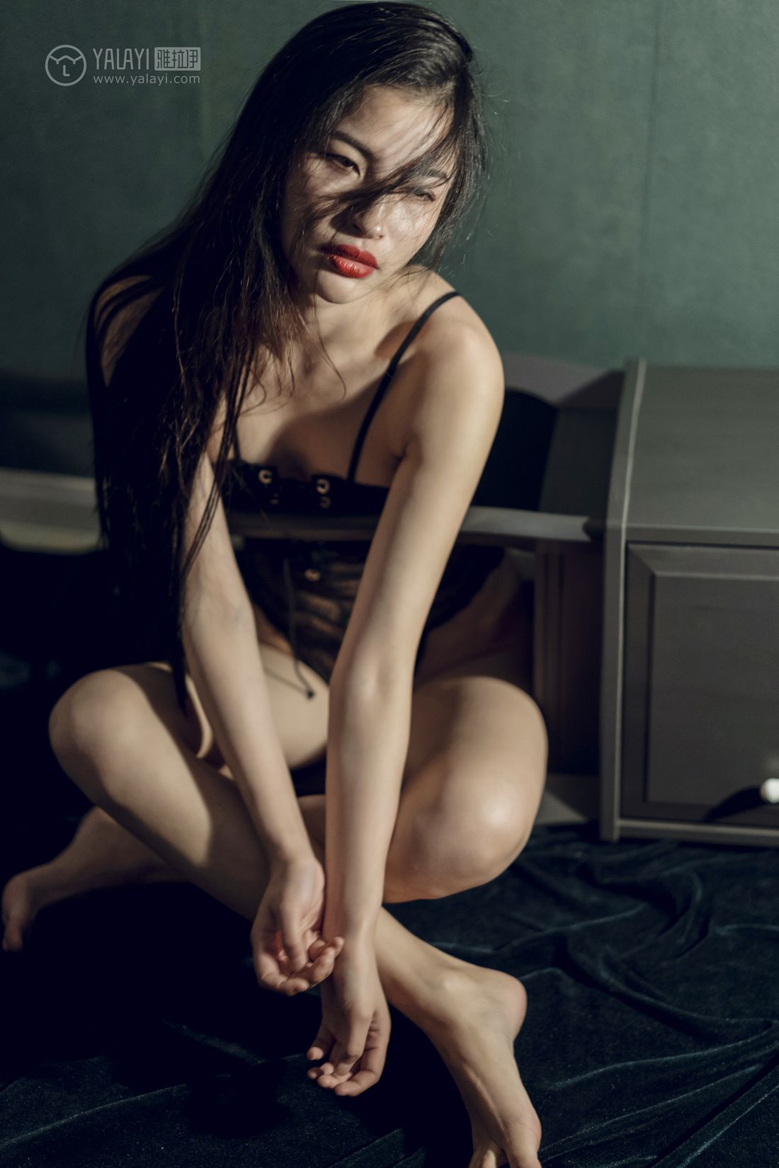 图片[5]-[YALAYI雅拉伊] 2019.06.07 No.302 小竹《挣扎中自我救赎》在线浏览 – 速更版-美库