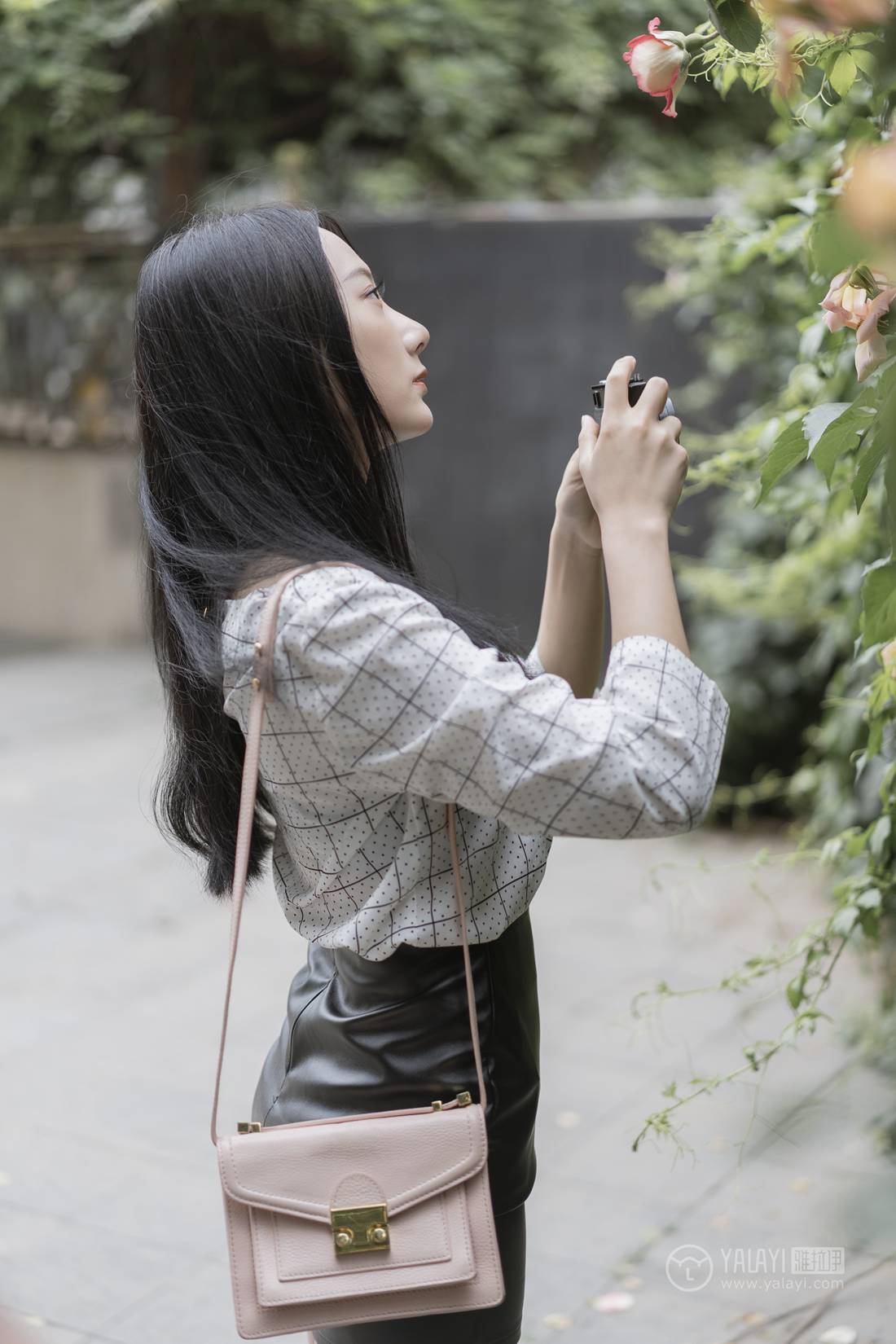 图片[7]-[YALAYI雅拉伊] 2019.06.28 No.322 何嘉颖《女白领的私生活1》在线浏览 – 速更版-美库