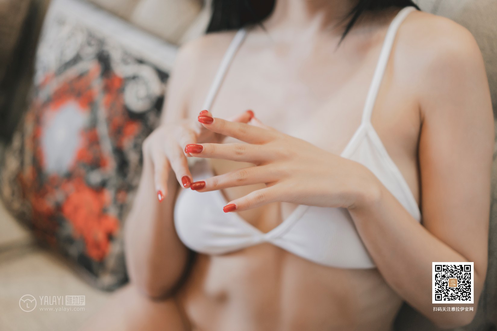 图片[17]-[YALAYI雅拉伊] 2019.08.08 No.363 女白领的私房照 何嘉颖 在线浏览 – 速更版-美库
