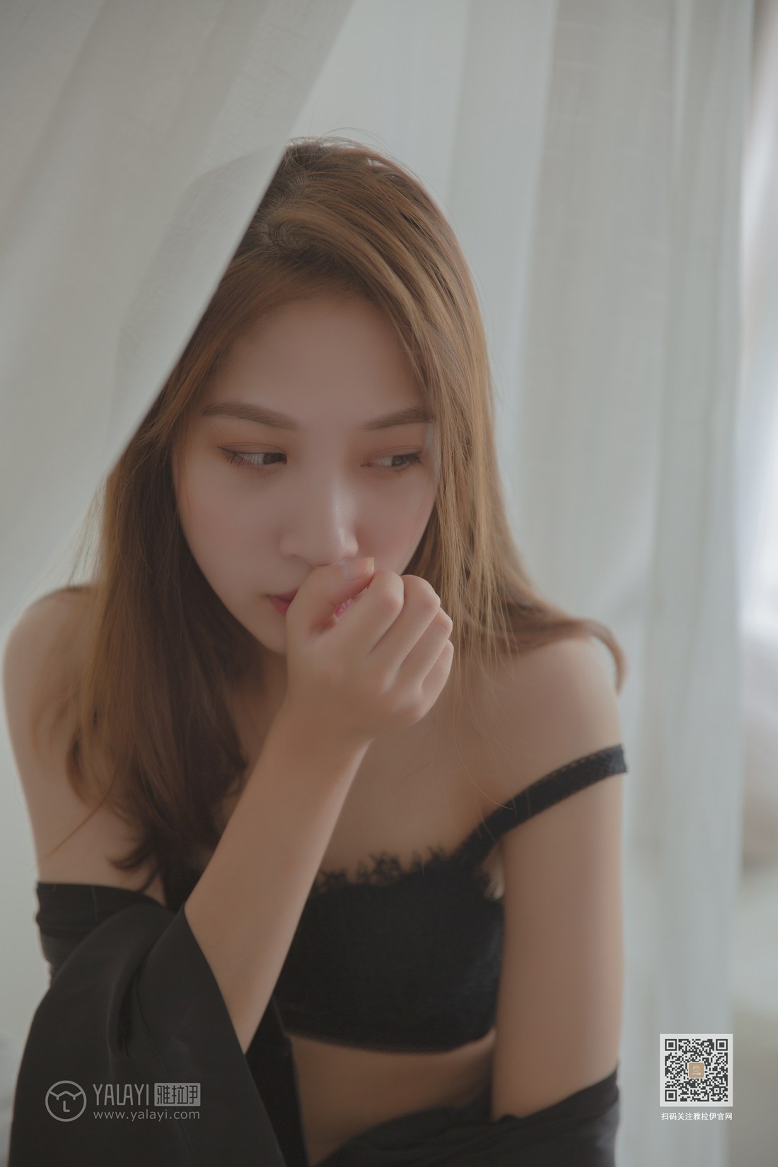 图片[43]-[YALAYI雅拉伊] 2019.09.30 Vol.416  白加黑 蓝心 在线浏览 – 速更版-美库