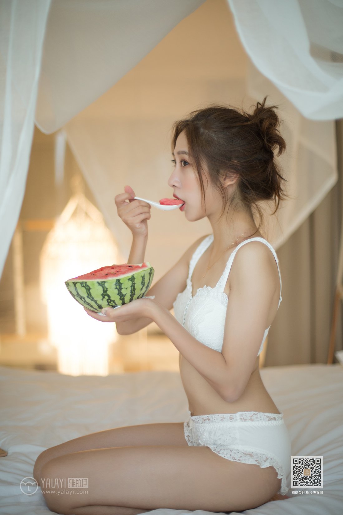 图片[23]-[YALAYI雅拉伊] 2019.10.05 No.421 素颜 蓝心 在线浏览 – 速更版-美库