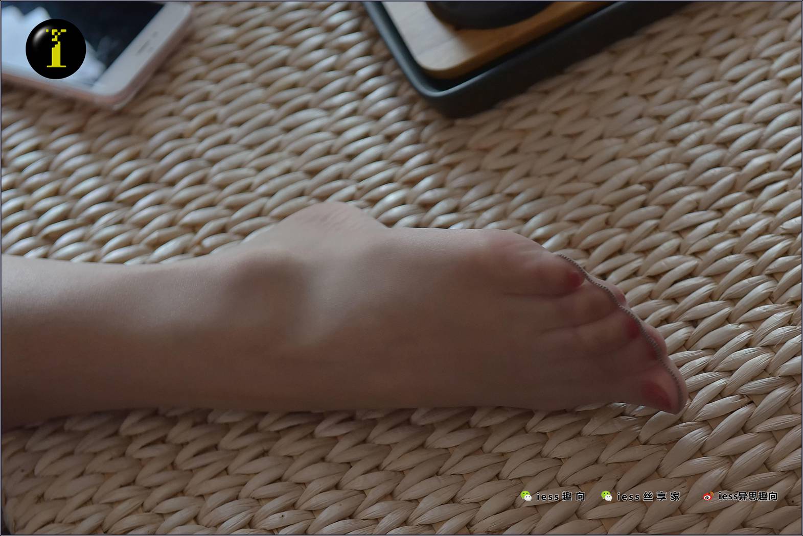 图片[51]-[IESS异思趣向] 普惠集 024-珊珊 一双不应该被埋没的美足 在线浏览 – 速更版-美库