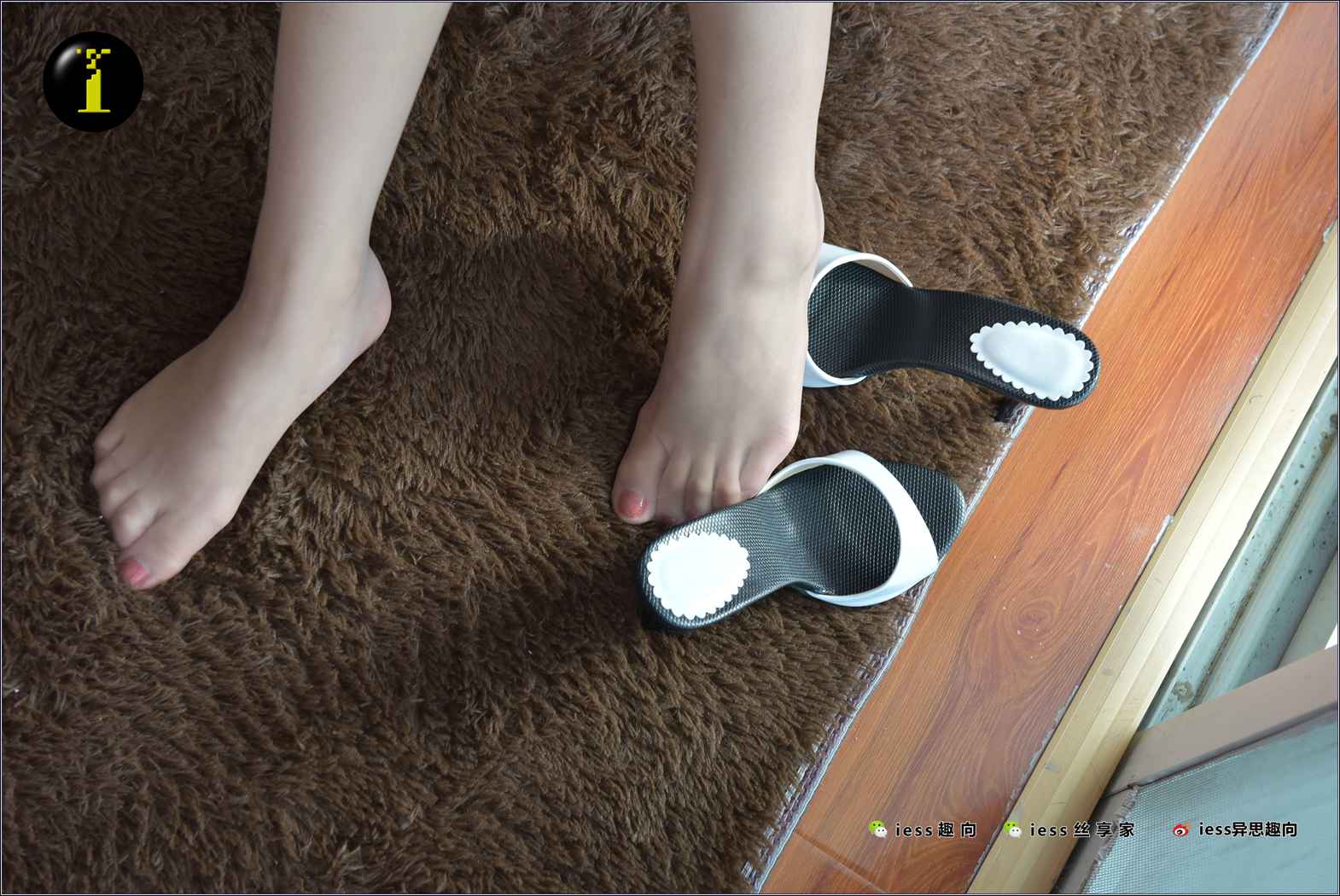 图片[18]-[IESS异思趣向] 普惠集 024-珊珊 脚后跟（2） 在线浏览 – 速更版-美库