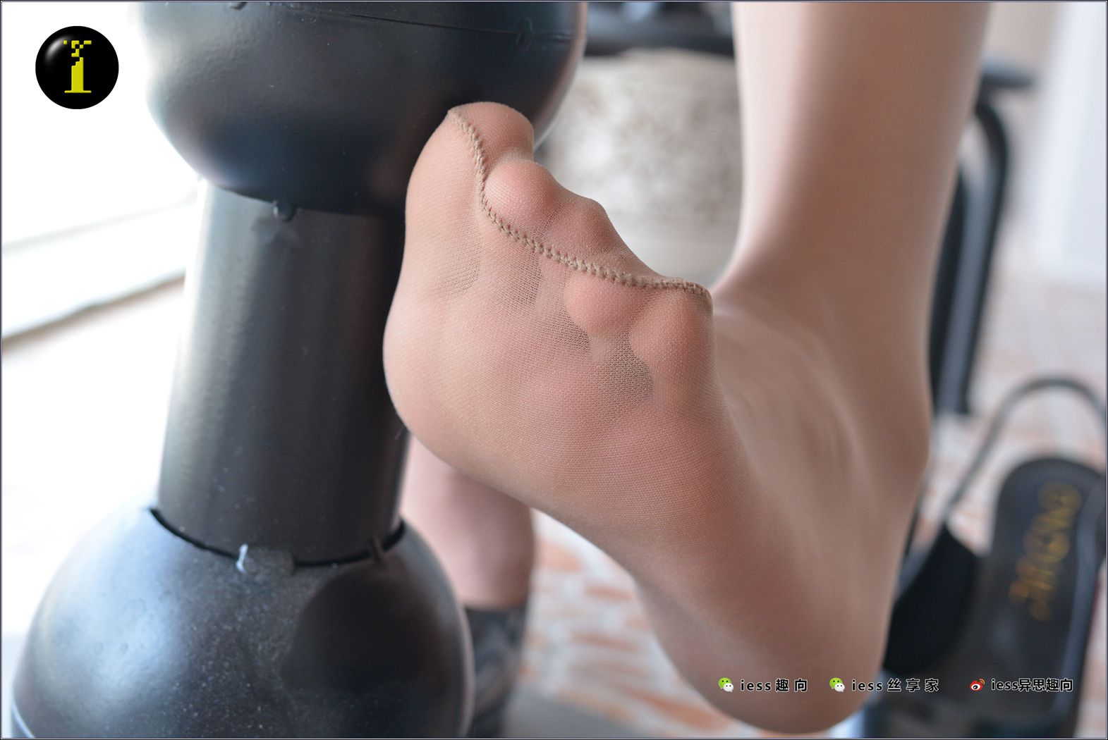 图片[71]-[IESS异思趣向] 普惠集 022-素人表妹的高丝大特写 在线浏览 – 速更版-美库