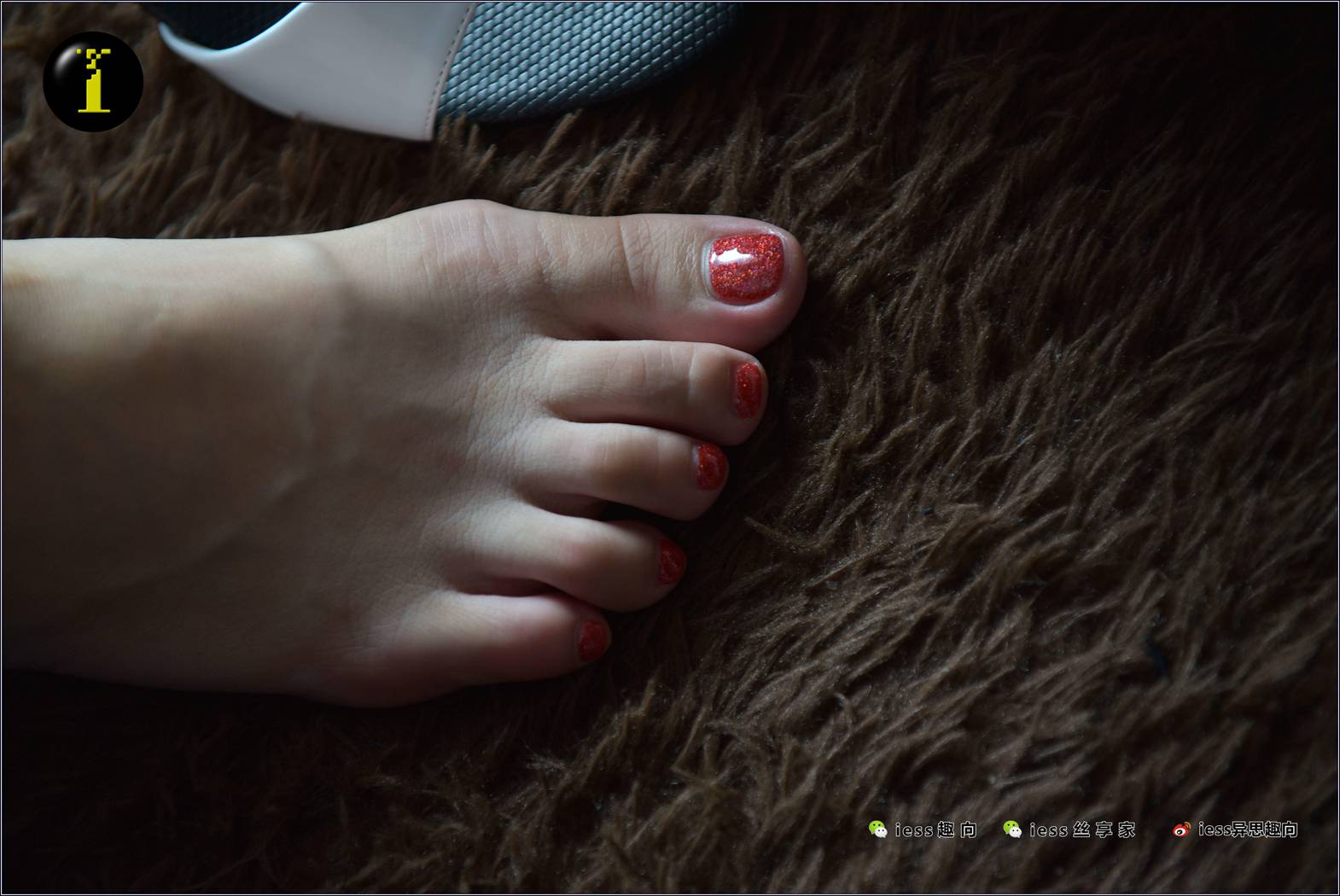 图片[49]-[IESS异思趣向] 普惠集 025-珊珊 脱袜三合一（3） 在线浏览 – 速更版-美库