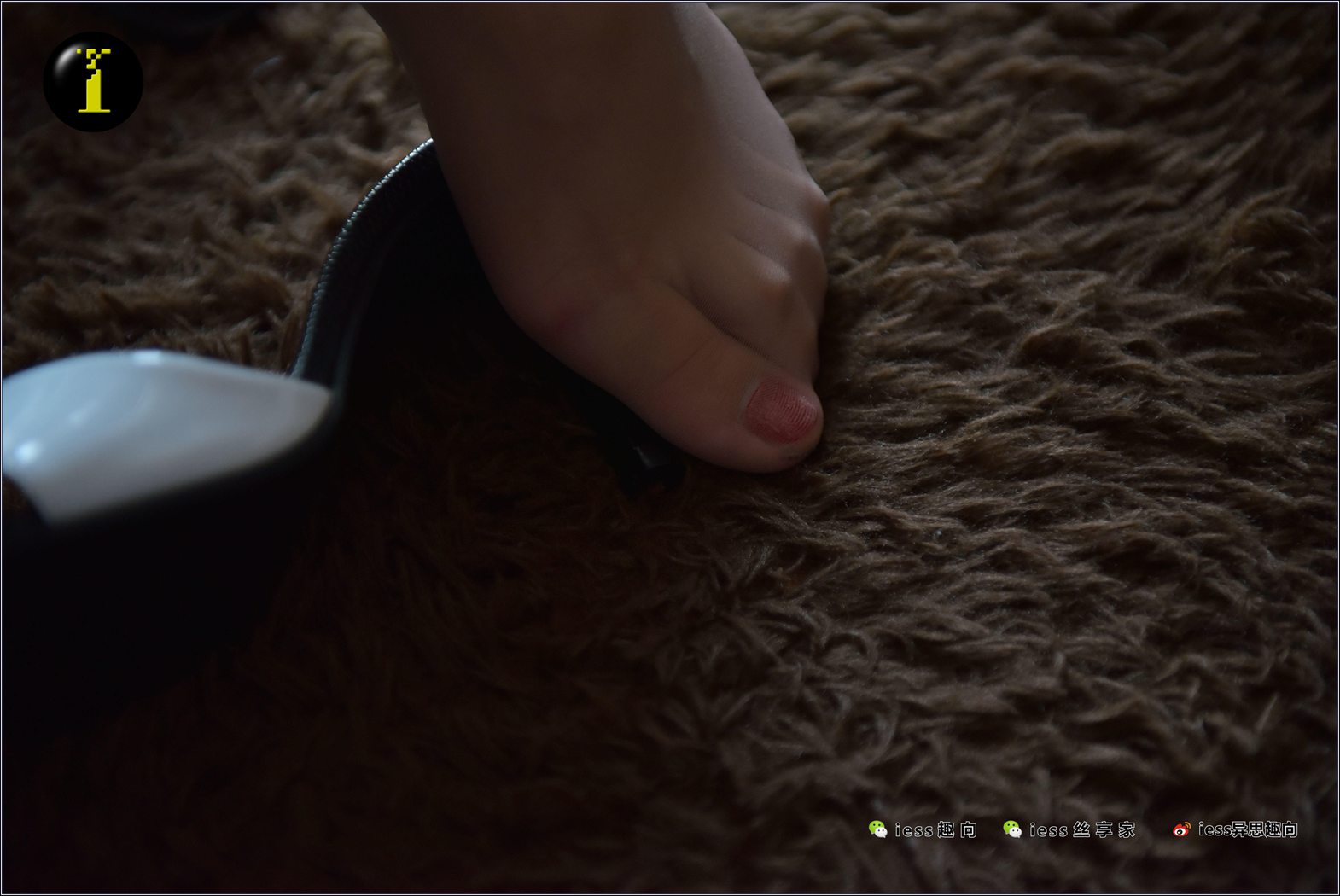 图片[53]-[IESS异思趣向] 普惠集 024-珊珊 一双不应该被埋没的美足 在线浏览 – 速更版-美库