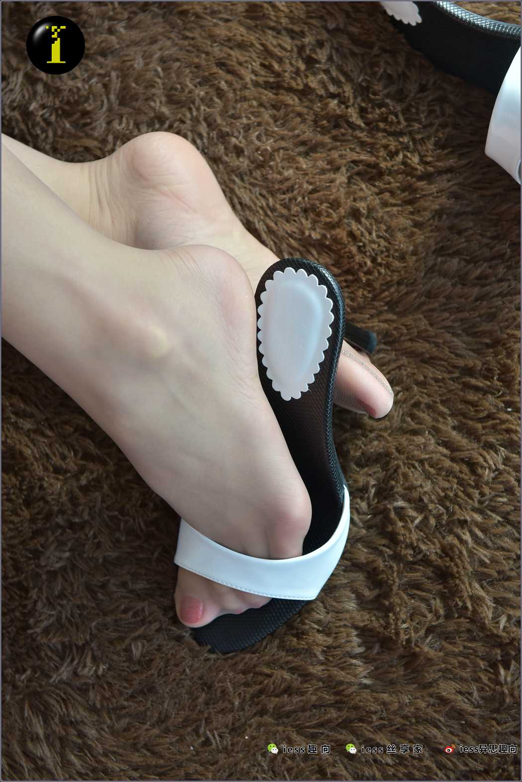 图片[89]-[IESS异思趣向] 普惠集 024-珊珊 脚后跟（2） 在线浏览 – 速更版-美库