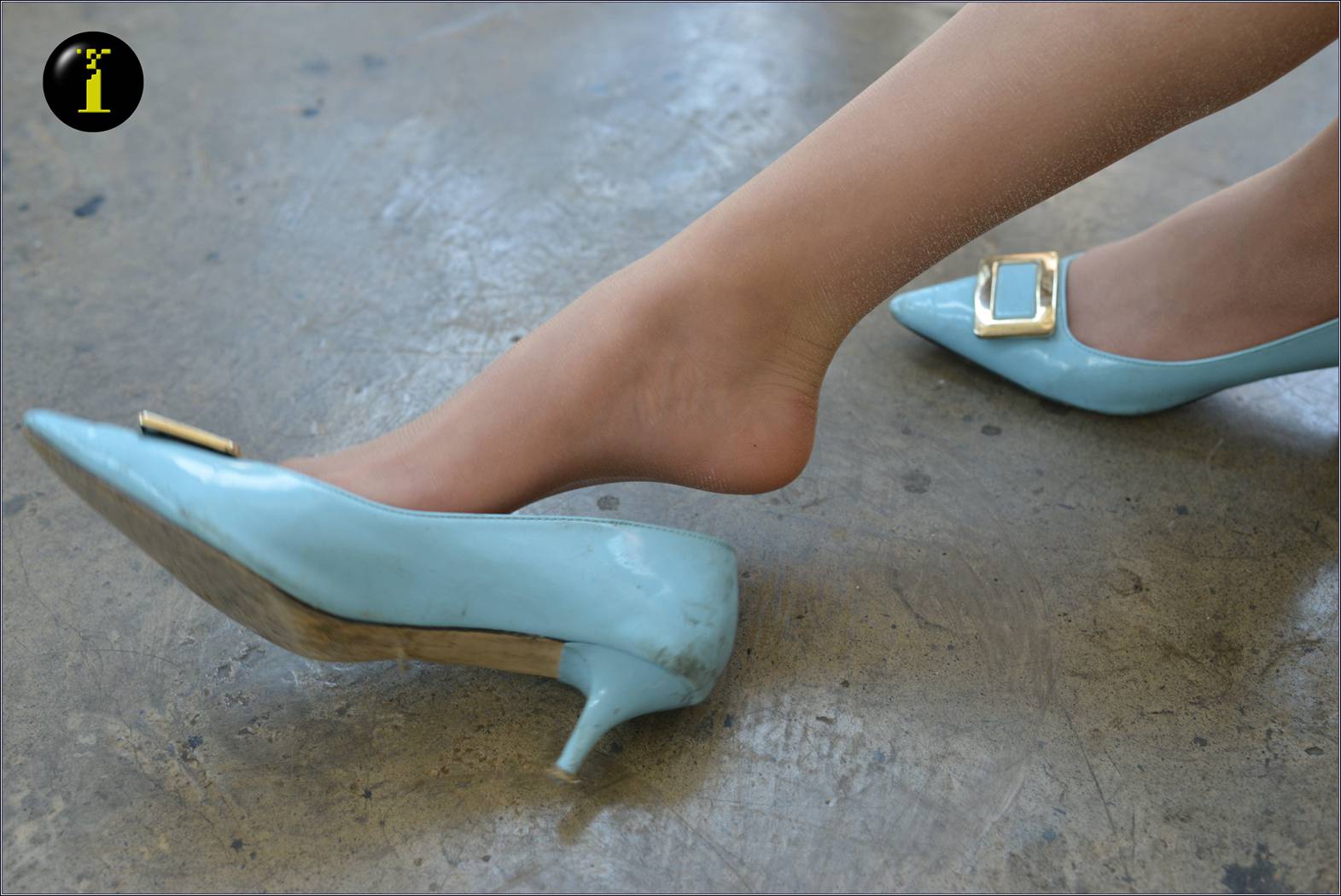 图片[68]-[IESS异思趣向] 普惠集 038-潇潇 蓝色的小平跟鞋 在线浏览 – 速更版-美库