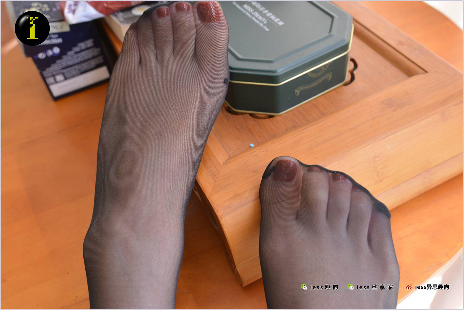 图片[11]-[IESS异思趣向] 普惠集 049-表妹职业黑凉拖特写I 在线浏览 – 速更版-美库