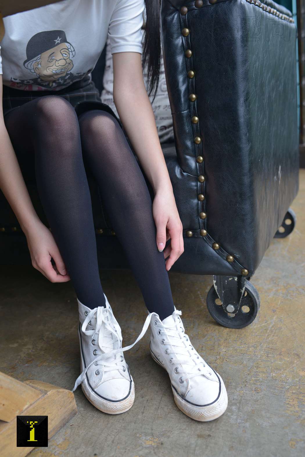 图片[23]-[IESS异思趣向] 普惠集 054-妹妹琪琪 妹妹的80D（4）在线浏览 – 速更版-美库