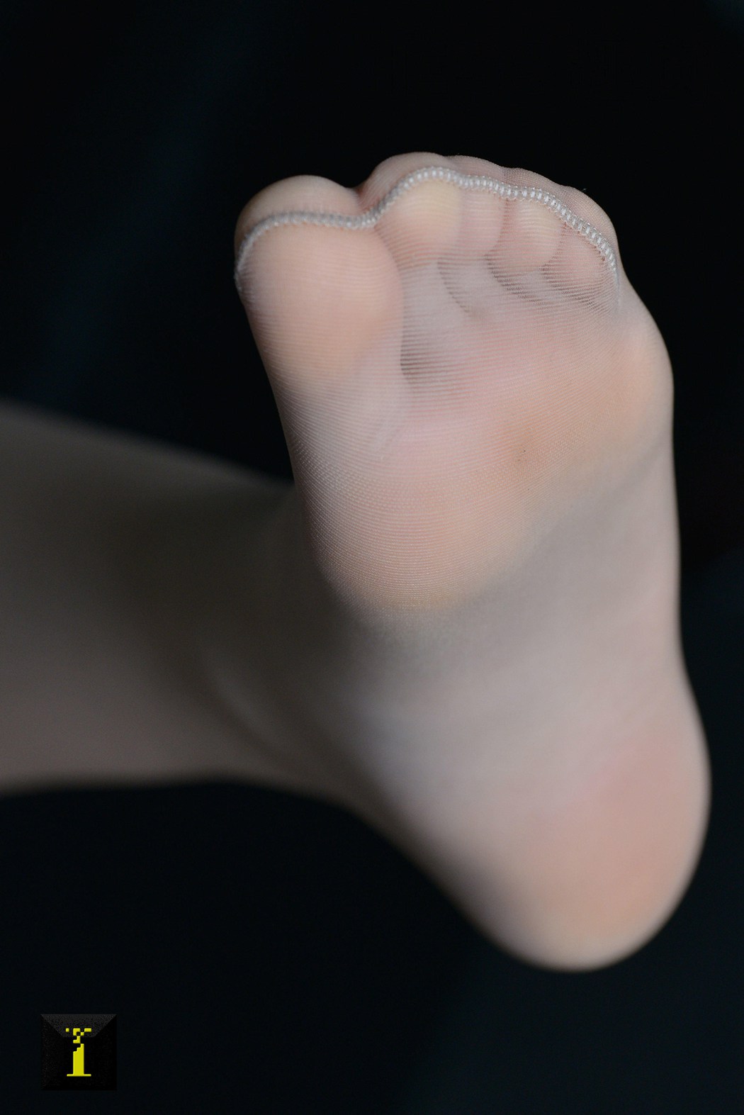 图片[51]-[IESS异思趣向] 普惠集 056-小捷 光影下的柔美（1）大特写 在线浏览 – 速更版-美库