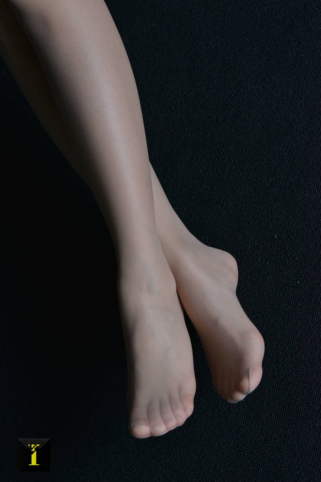 图片[47]-[IESS异思趣向] 普惠集 056-小捷 光影下的柔美（1）大特写 在线浏览 – 速更版-美库