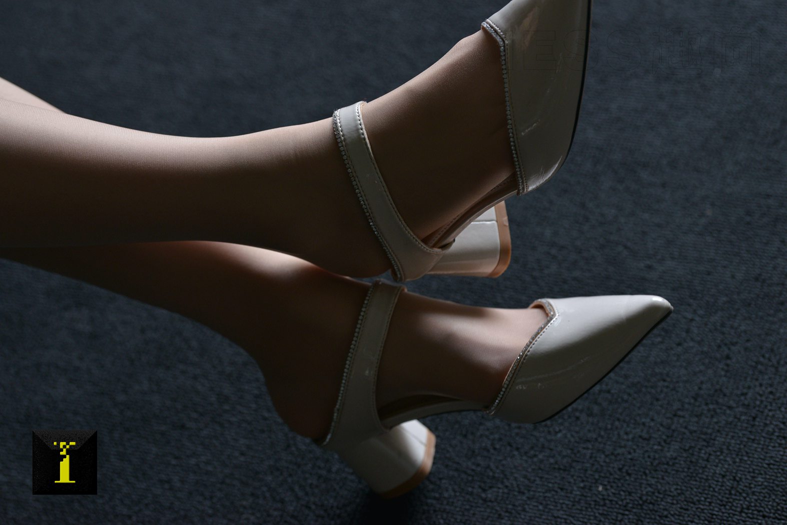 图片[42]-[IESS异思趣向] 普惠集 058-光影下的柔美（3） 在线浏览 – 速更版-美库