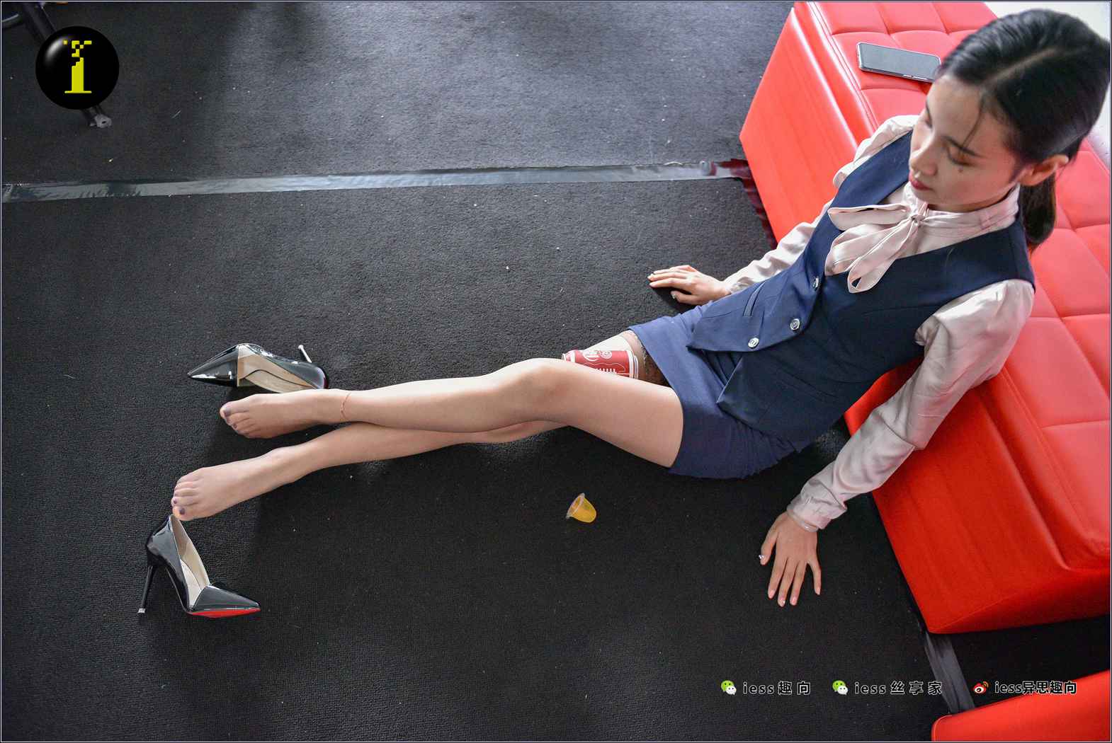 图片[51]-[IESS异思趣向] 普惠集 072 大模-夏日冰冻的34码的小脚 在线浏览 – 速更版-美库