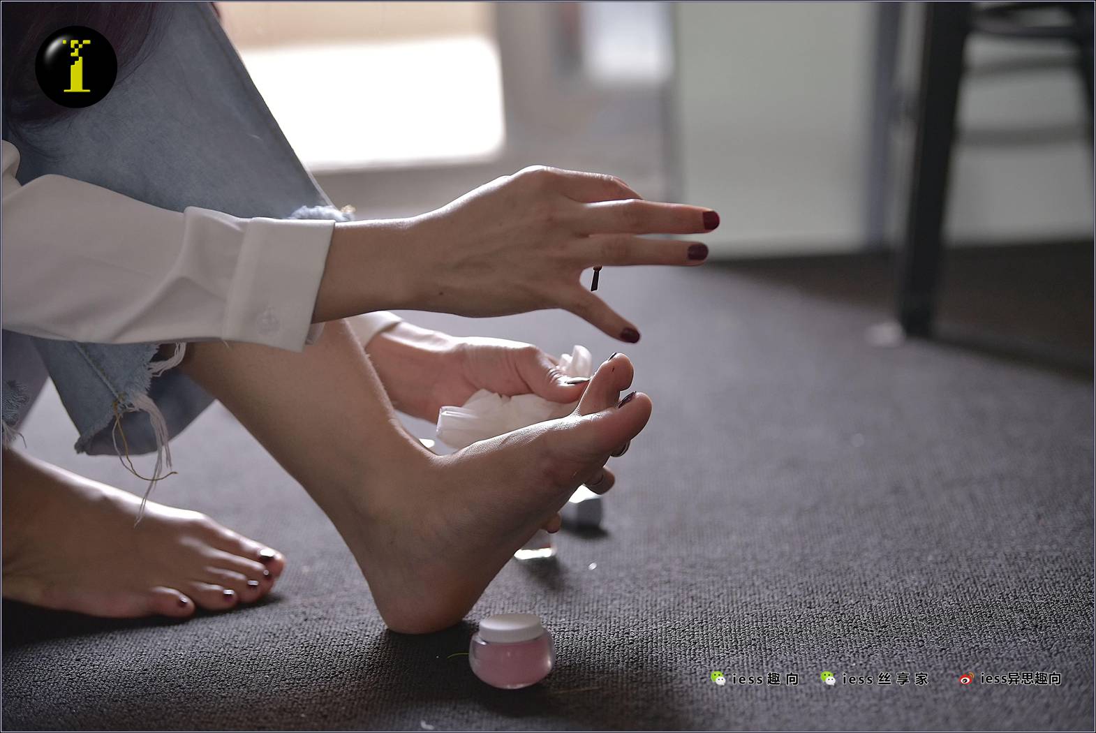 图片[14]-[IESS异思趣向] 普惠集 073 范美美-涂趾甲油 在线浏览 – 速更版-美库