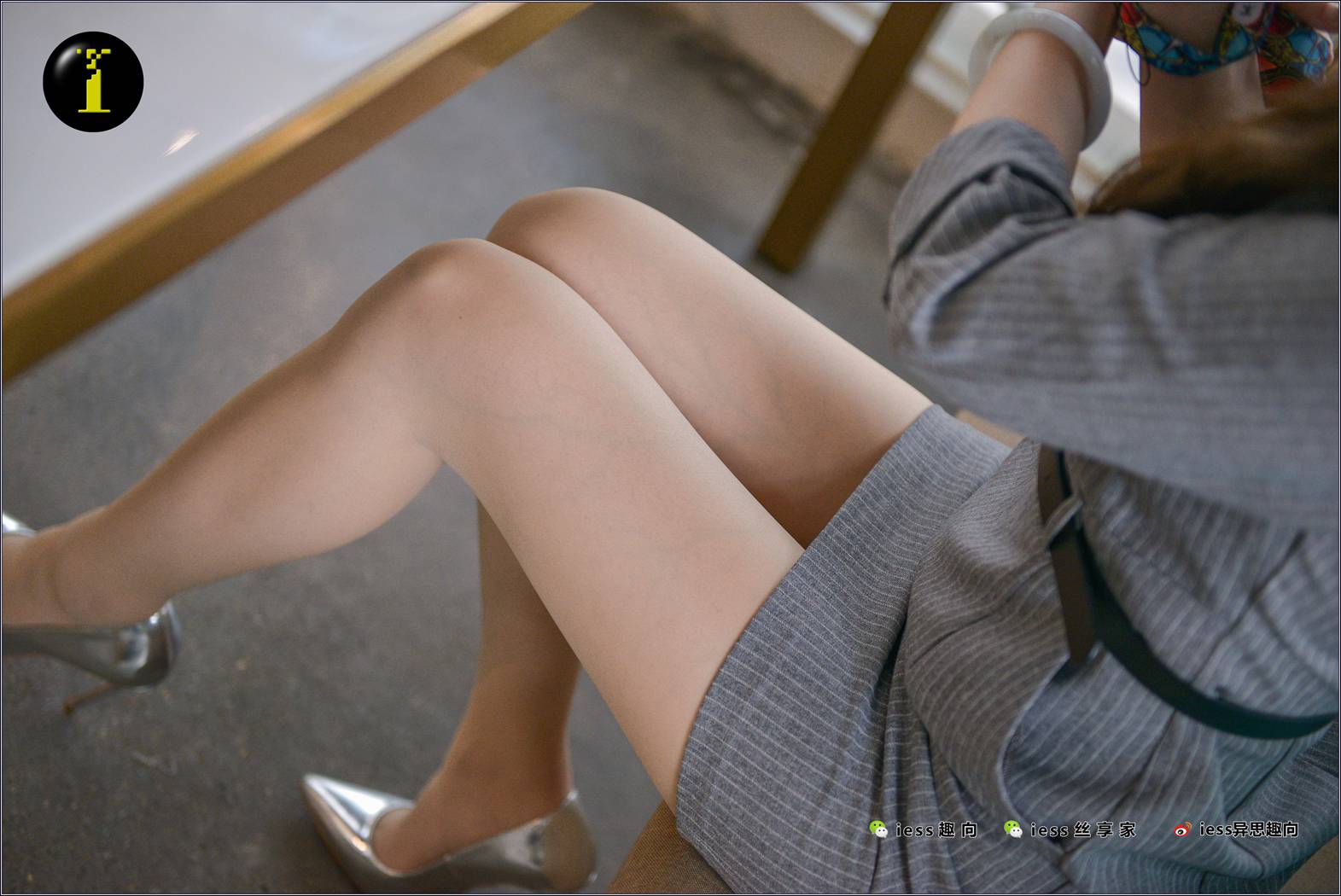 图片[19]-[IESS异思趣向] 普惠集 076 小捷 – 咖啡厅的银色高跟鞋 在线浏览 – 速更版-美库