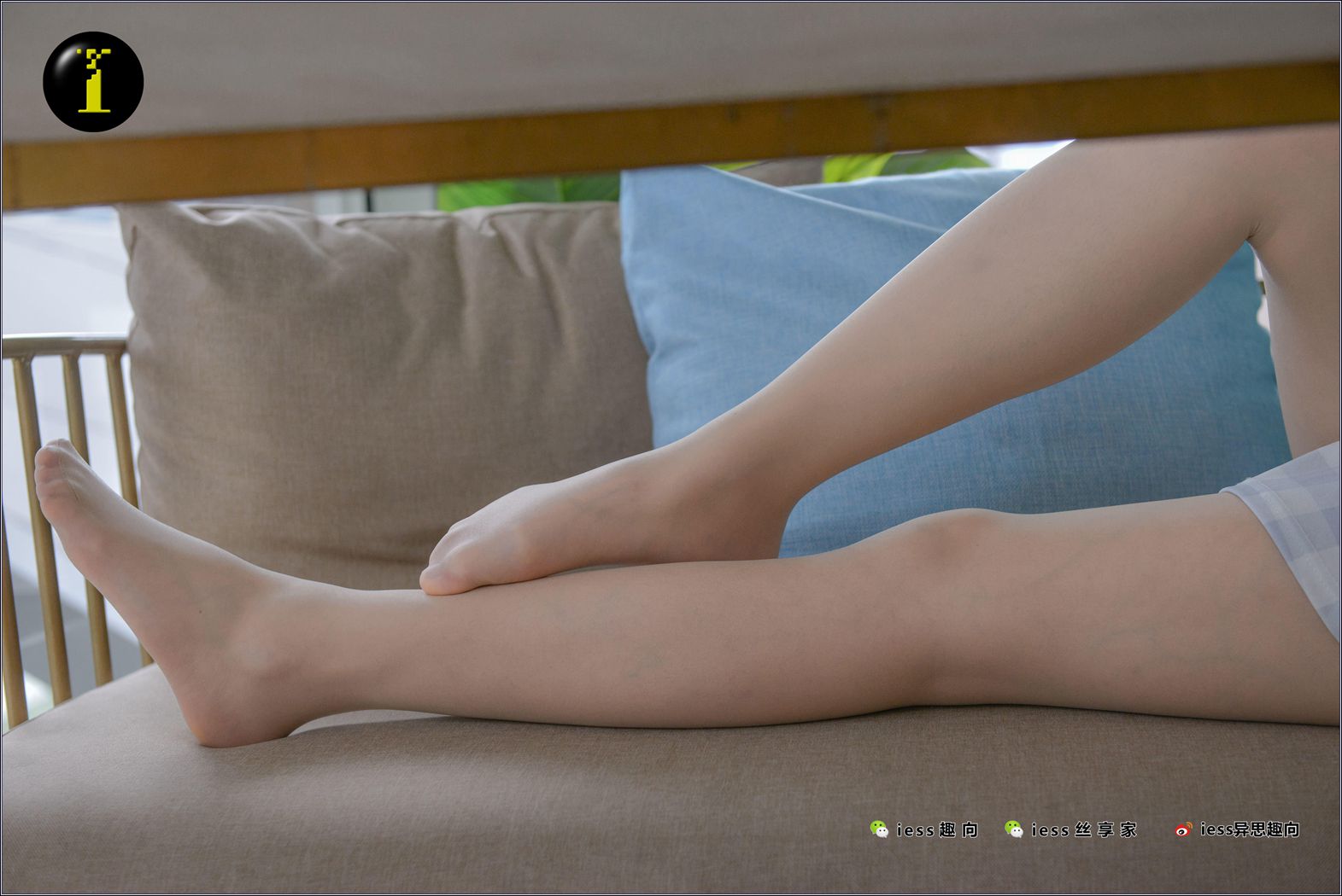 图片[45]-[IESS异思趣向] 普惠集 074 古典腿神小捷-小捷的小白鞋 在线浏览 – 速更版-美库