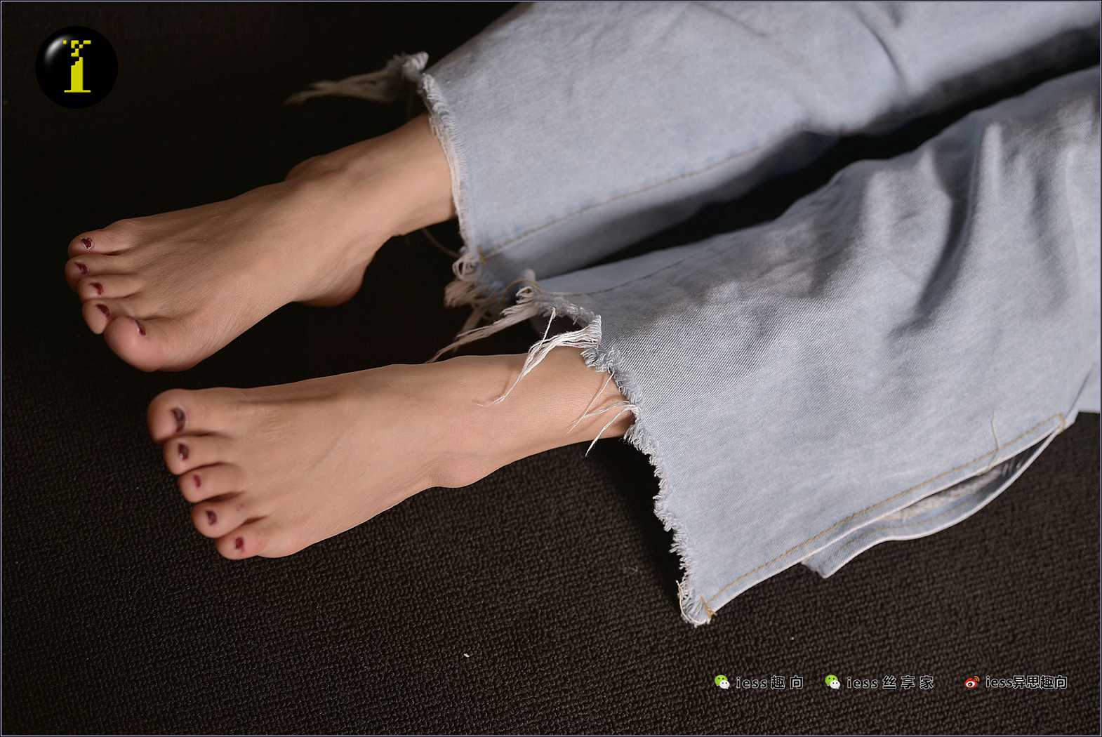 图片[68]-[IESS异思趣向] 普惠集 073 范美美-涂趾甲油 在线浏览 – 速更版-美库