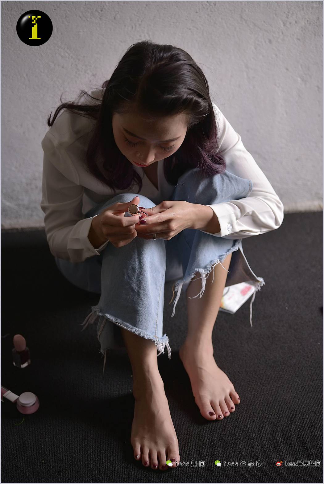 图片[60]-[IESS异思趣向] 普惠集 073 范美美-涂趾甲油 在线浏览 – 速更版-美库
