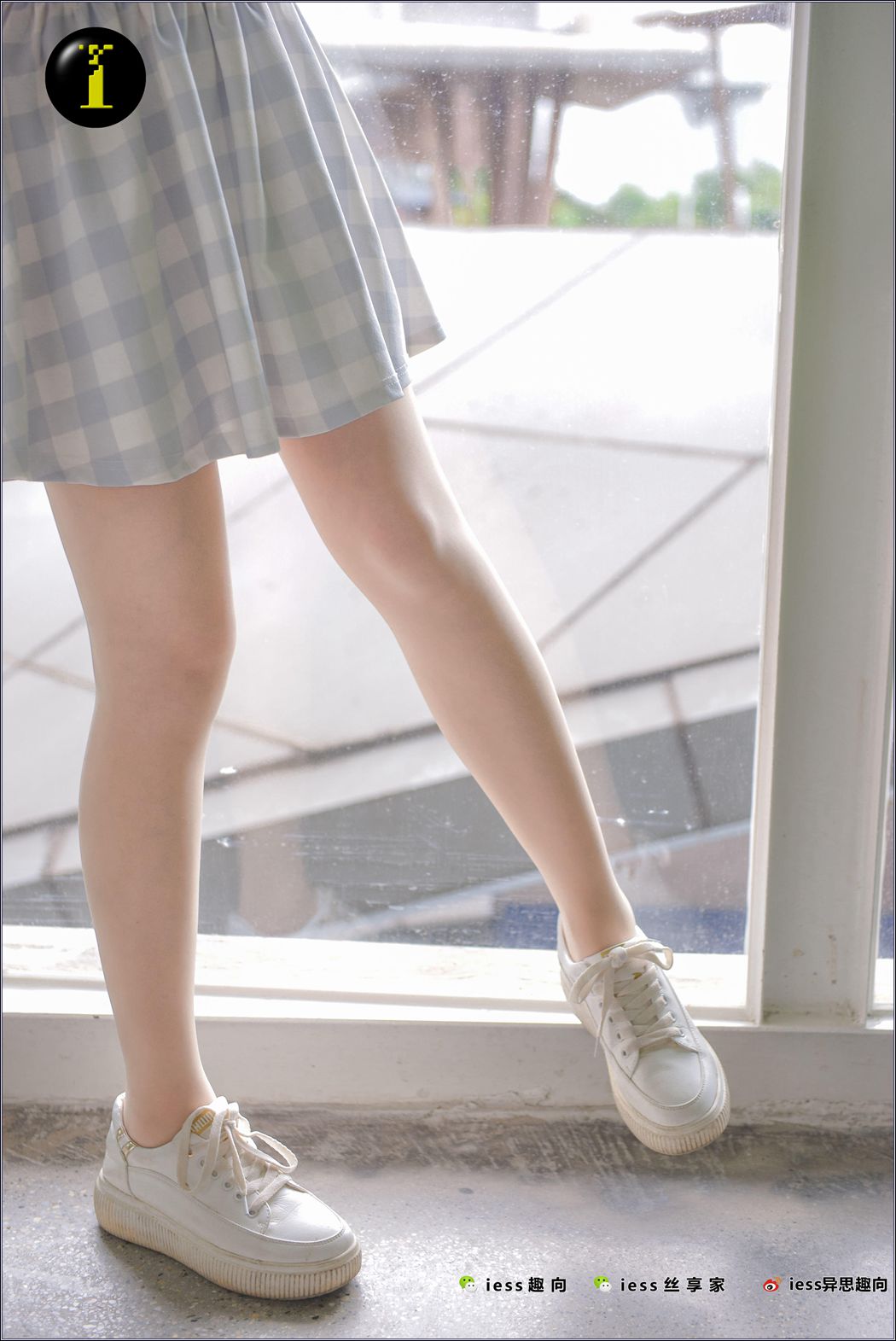 图片[25]-[IESS异思趣向] 普惠集 074 古典腿神小捷-小捷的小白鞋 在线浏览 – 速更版-美库