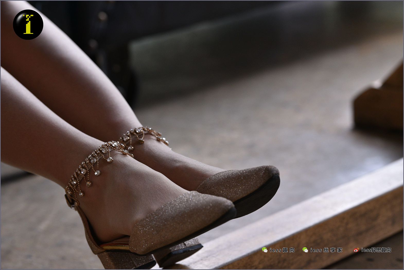 图片[39]-[IESS异思趣向] 普惠集 094 – 暖暖的肉丝 在线浏览 – 速更版-美库