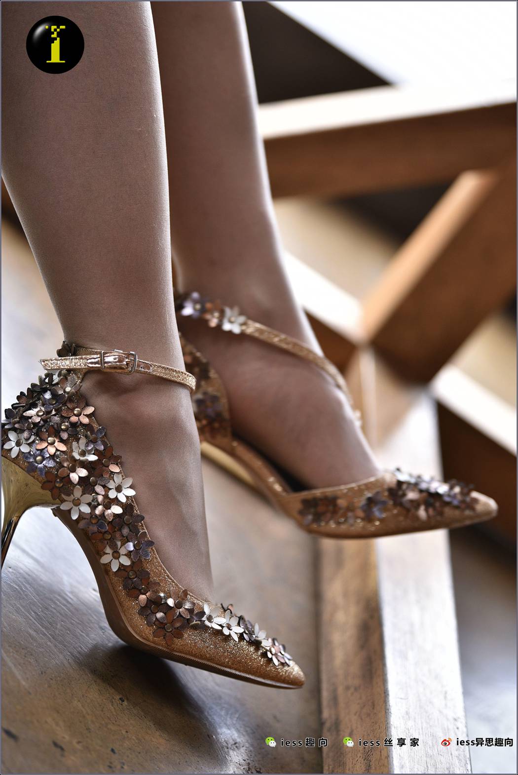 图片[9]-[IESS异思趣向] 普惠集 095-暖暖的“黄金甲” 在线浏览 – 速更版-美库