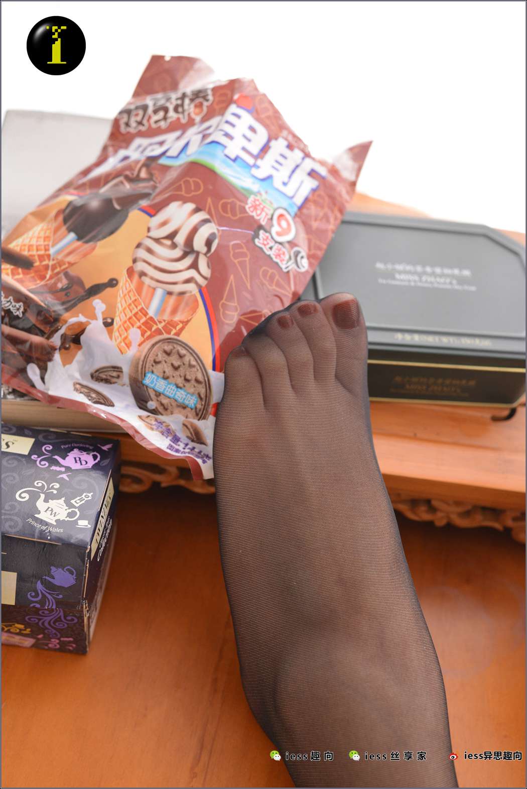 图片[22]-[IESS异思趣向] 普惠集 100-表妹职业黑凉拖特写 III大秀 在线浏览 – 速更版-美库