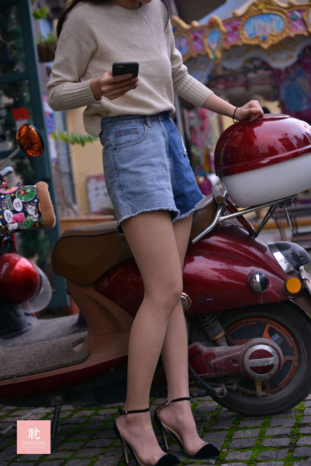 图片[7]-[IESS异思趣向] 普惠集 101 – 诗琪 – 路遇手机上瘾小姐姐 在线浏览 – 速更版-美库