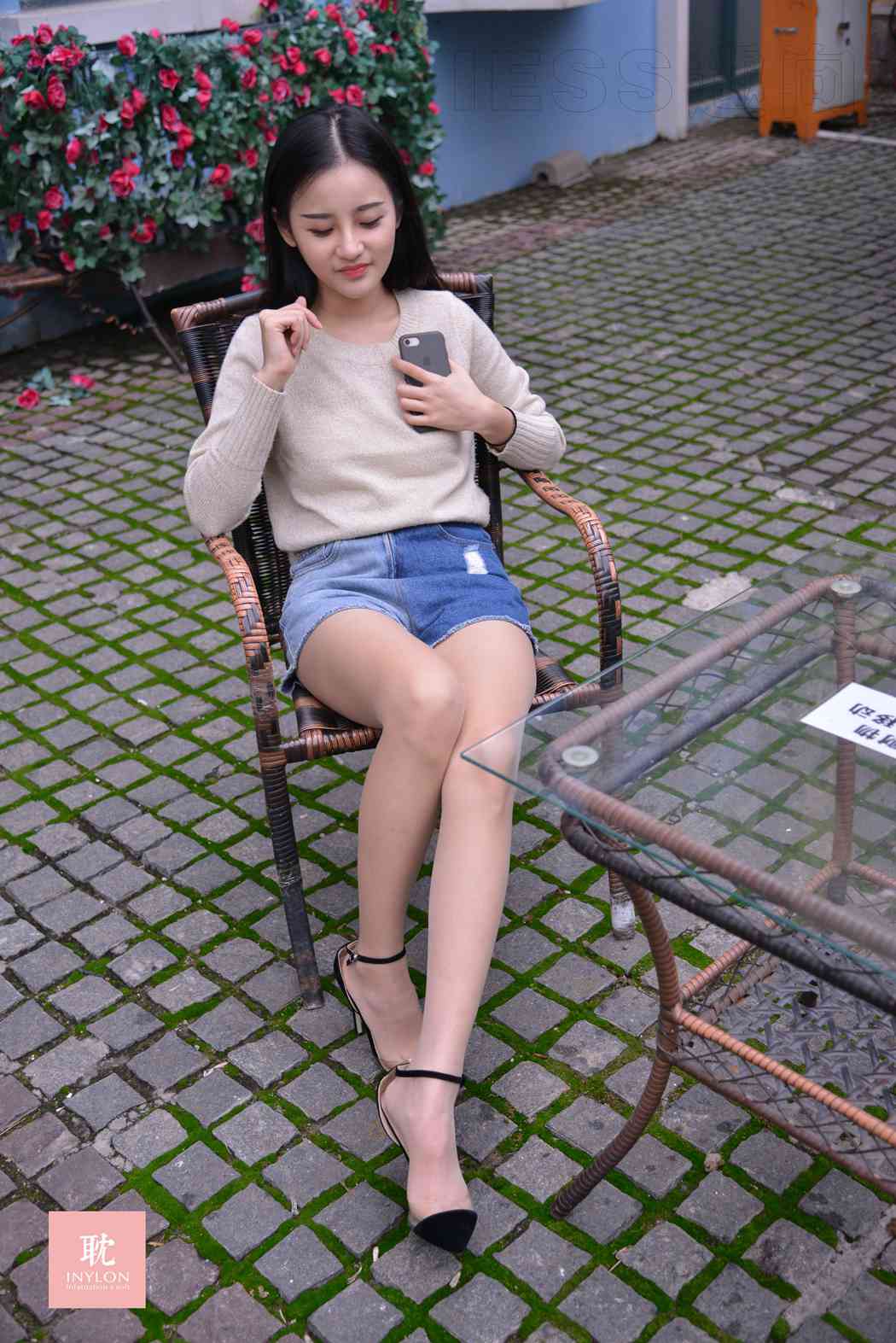 图片[39]-[IESS异思趣向] 普惠集 101 – 诗琪 – 路遇手机上瘾小姐姐 在线浏览 – 速更版-美库