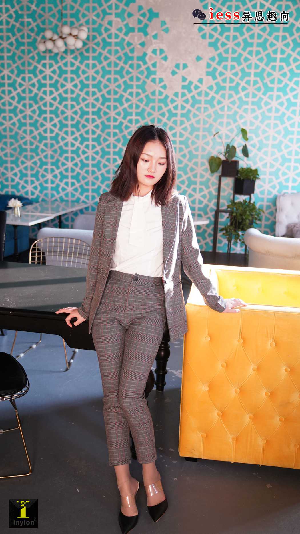 图片[53]-[IESS异思趣向] 普惠集 131 – 格格的短灰丝 在线浏览 – 速更版-美库