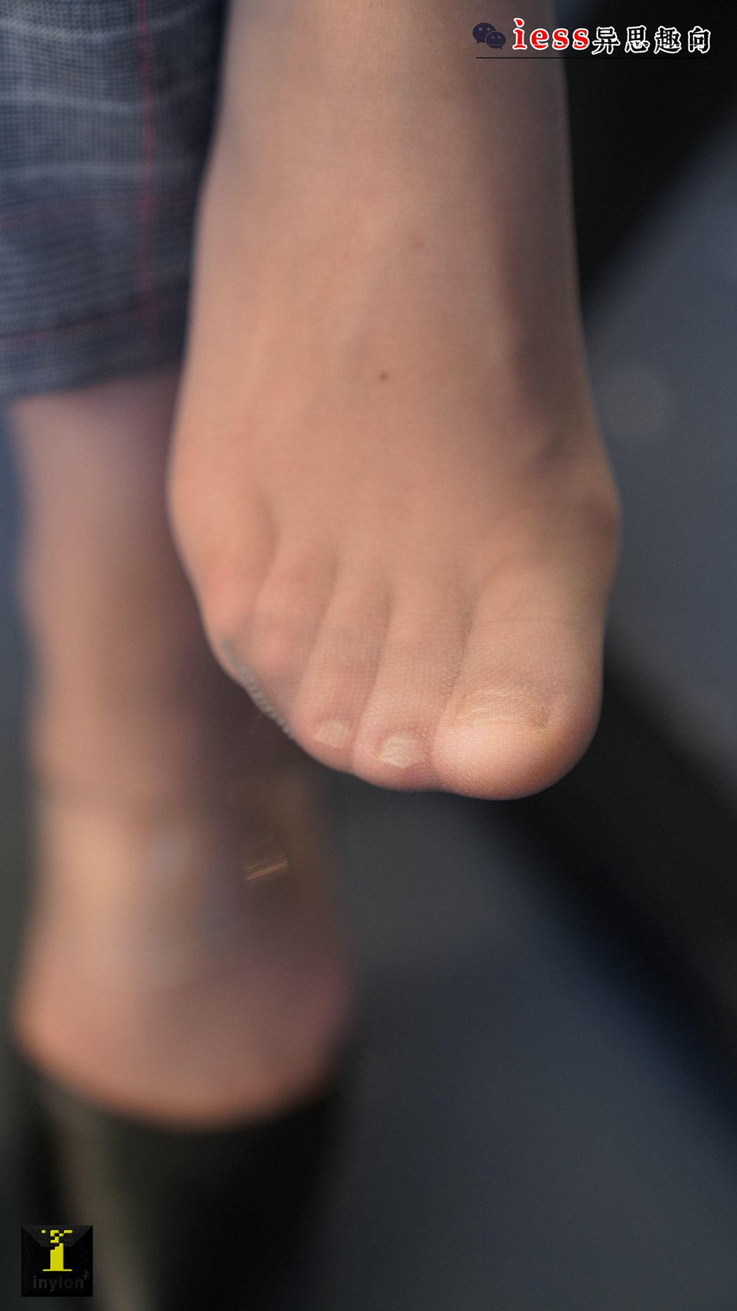 图片[5]-[IESS异思趣向] 普惠集 132-格格 精彩的短灰丝特写 在线浏览 – 速更版-美库