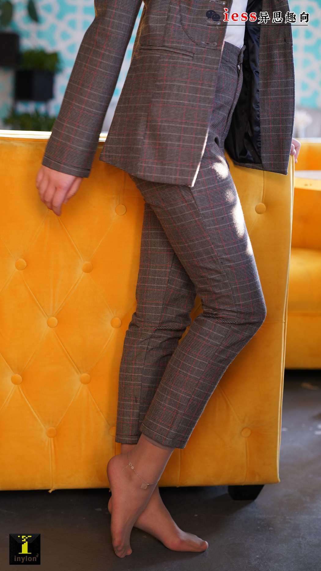 图片[40]-[IESS异思趣向] 普惠集 131 – 格格的短灰丝 在线浏览 – 速更版-美库