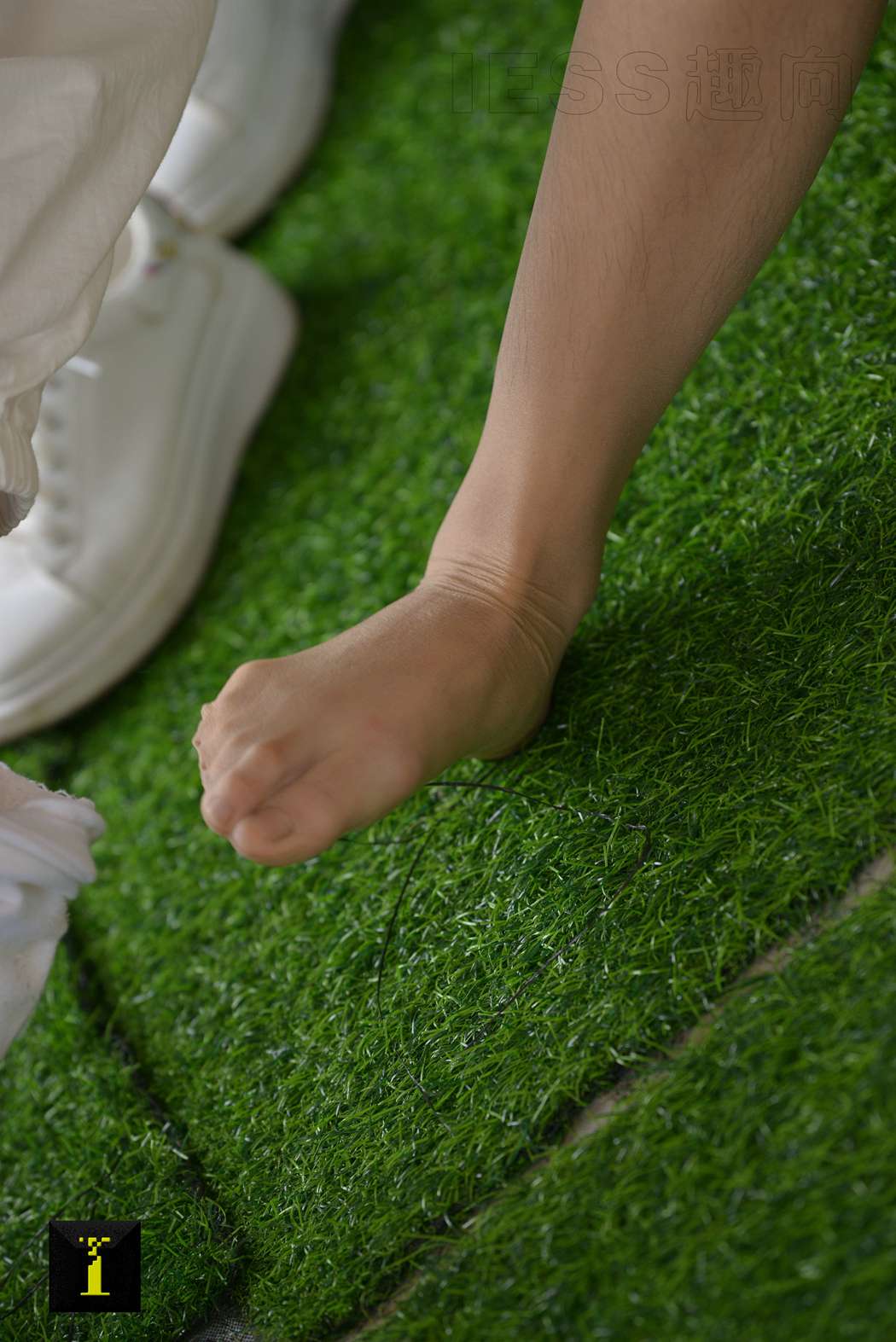 图片[84]-[IESS异思趣向] 普惠集 125 -茜 – 浓密的脚毛  在线浏览 – 速更版-美库