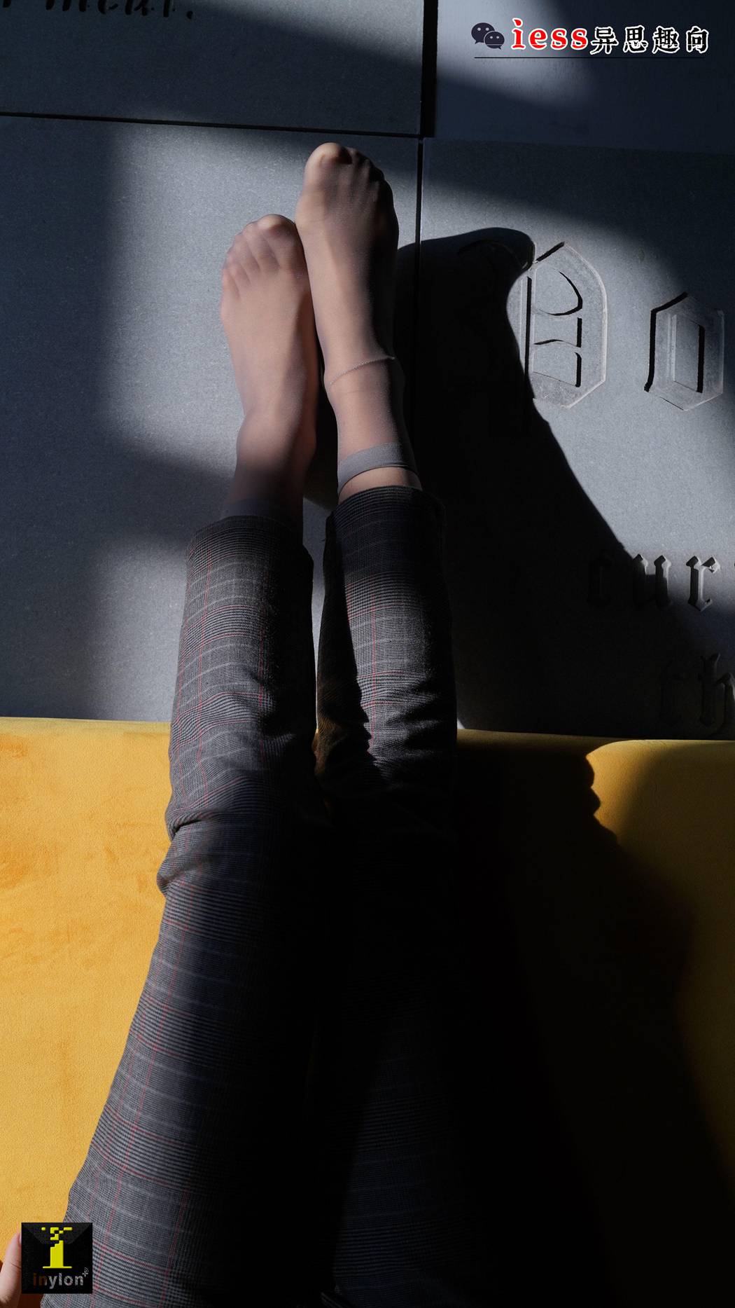 图片[27]-[IESS异思趣向] 普惠集 132-格格 精彩的短灰丝特写 在线浏览 – 速更版-美库