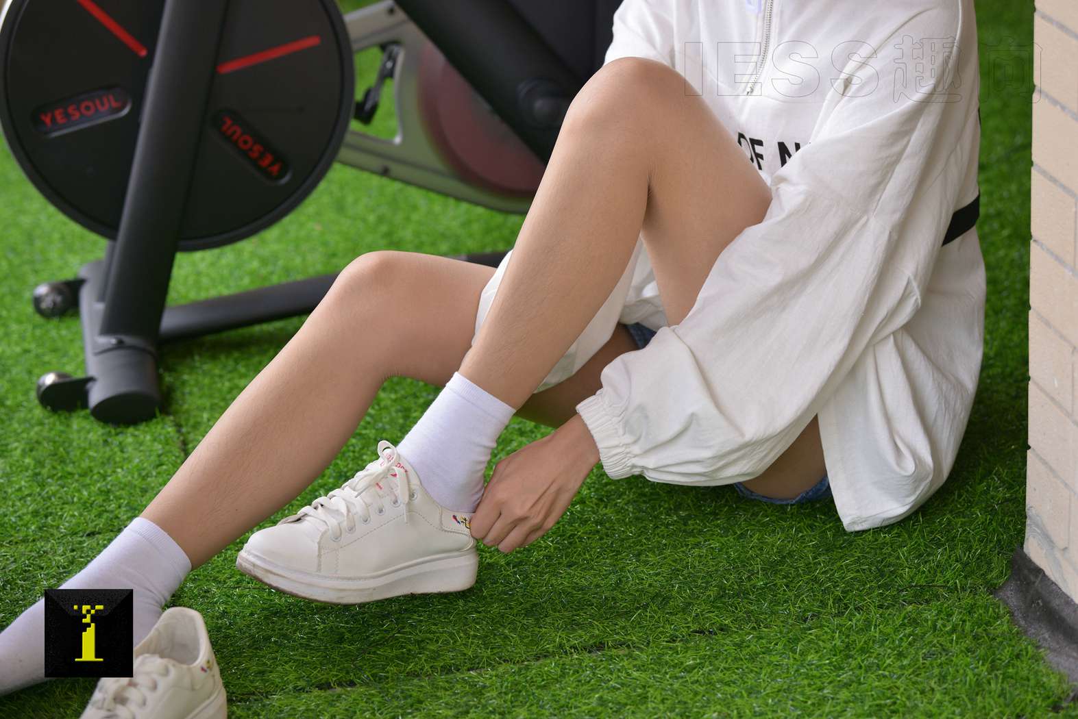 图片[57]-[IESS异思趣向] 普惠集 125 -茜 – 浓密的脚毛  在线浏览 – 速更版-美库