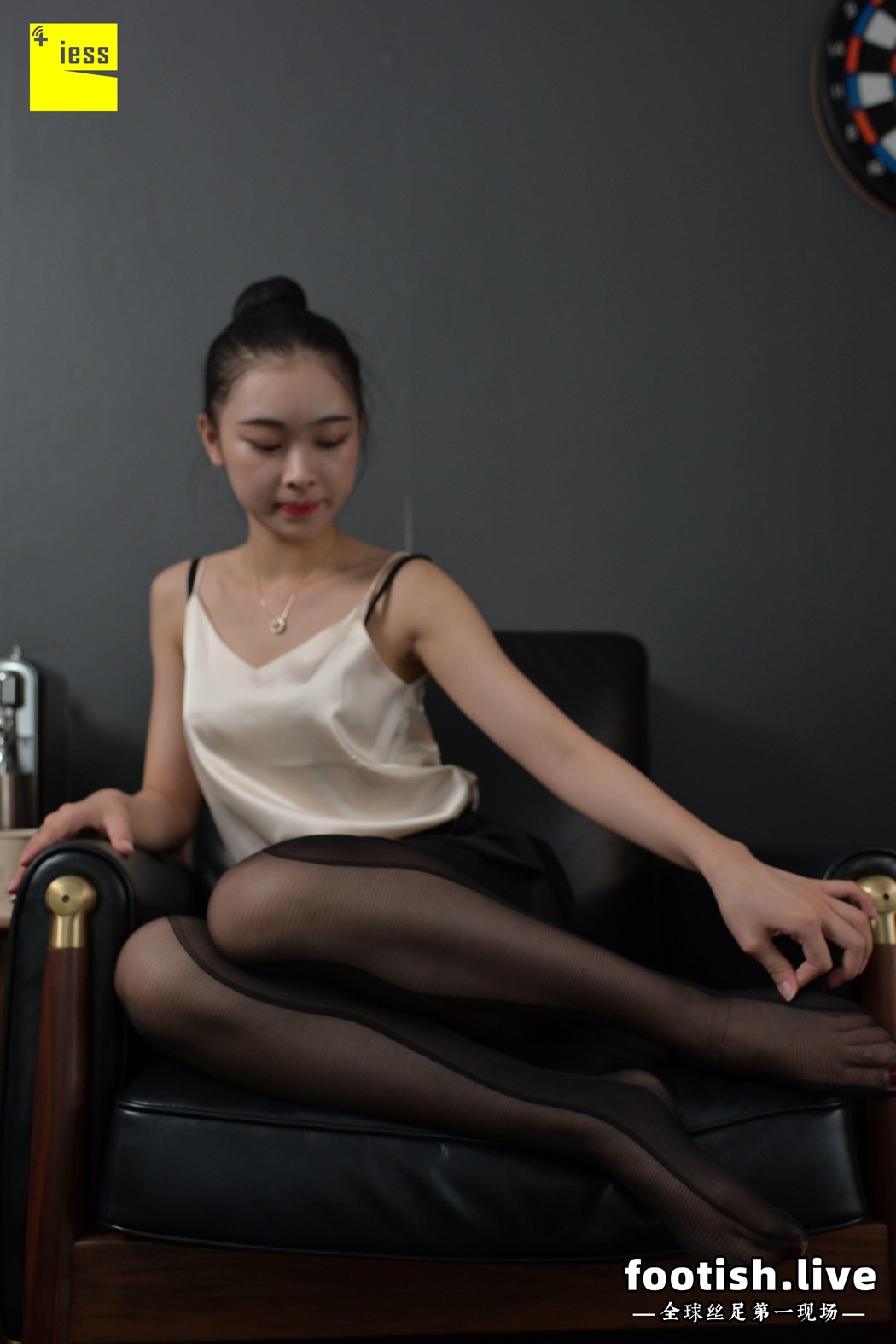 图片[3]-[IESS异思趣向] 普惠集 144  别人家的模特最美3 在线浏览 – 速更版-美库