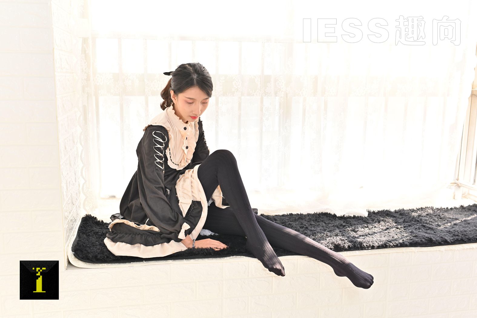 图片[43]-[IESS异思趣向] 普惠集 140-厚袜子 在线浏览 – 速更版-美库