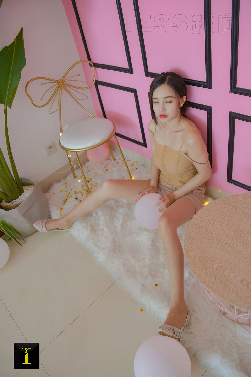 图片[31]-[IESS异思趣向] 普惠集 142-小羽的肉丝 2 在线浏览 – 速更版-美库