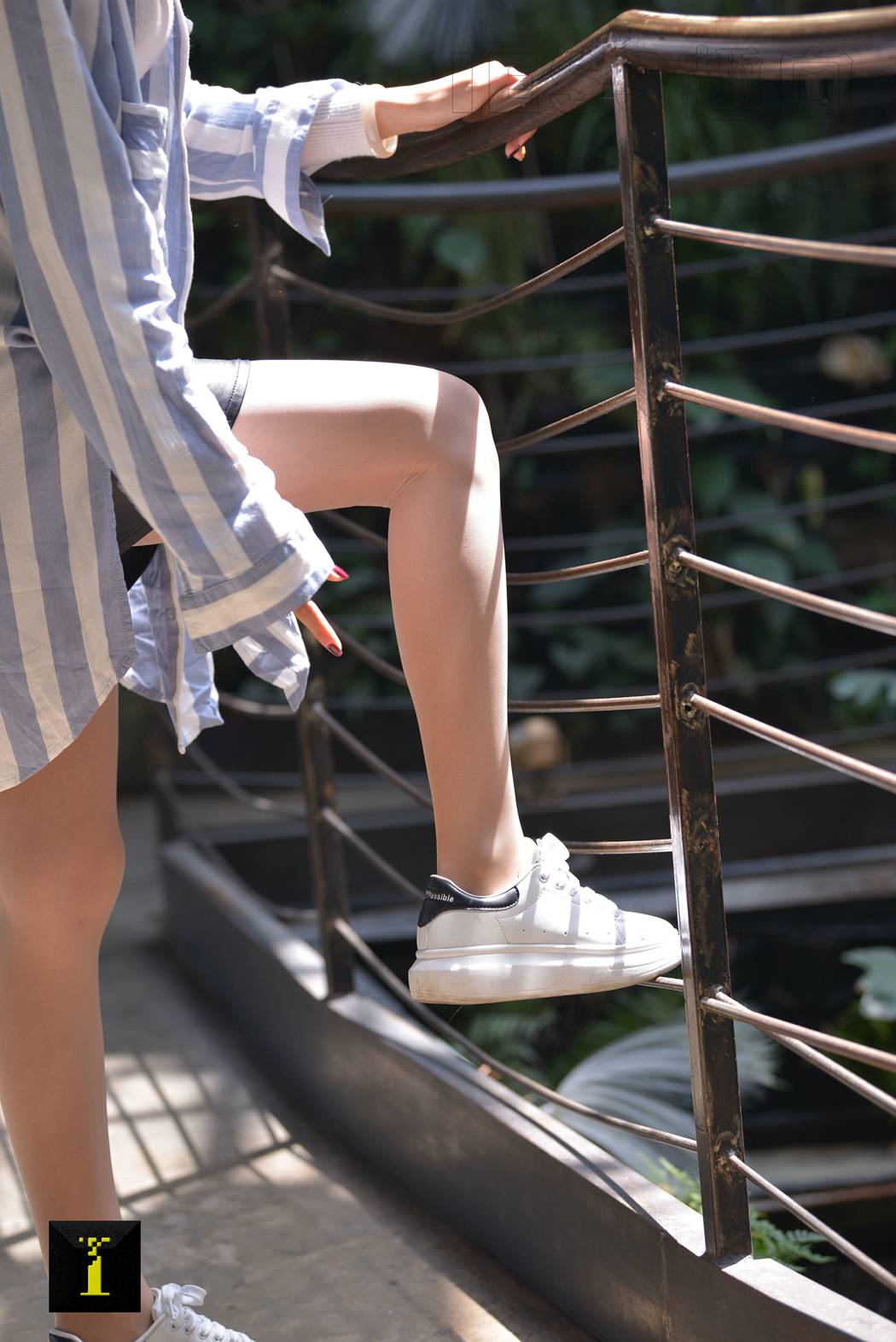 图片[16]-[IESS异思趣向] 普惠集 153 阿离-最纯情的34码小白鞋 在线浏览 – 速更版-美库