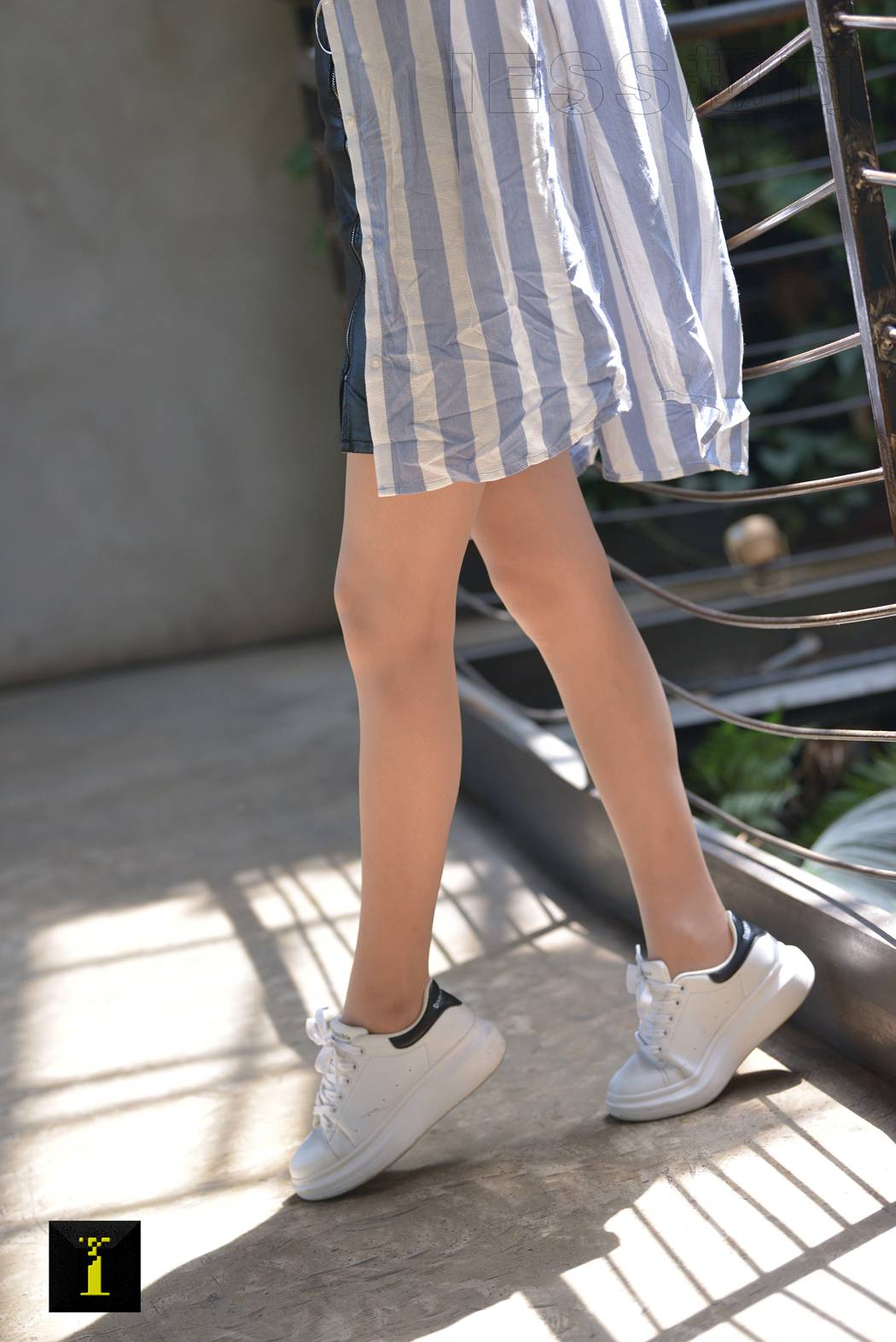 图片[31]-[IESS异思趣向] 普惠集 153 阿离-最纯情的34码小白鞋 在线浏览 – 速更版-美库