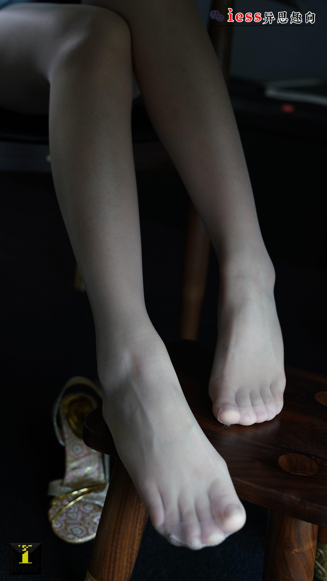 图片[54]-[IESS异思趣向] 普惠集 154 小捷-桌下乾坤 在线浏览 – 速更版-美库