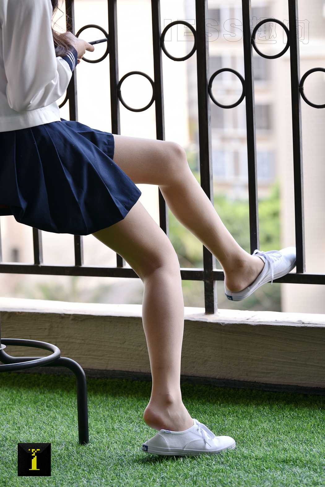 图片[33]-[IESS异思趣向] 普惠集 151-信子的JK和小白鞋 在线浏览 – 速更版-美库