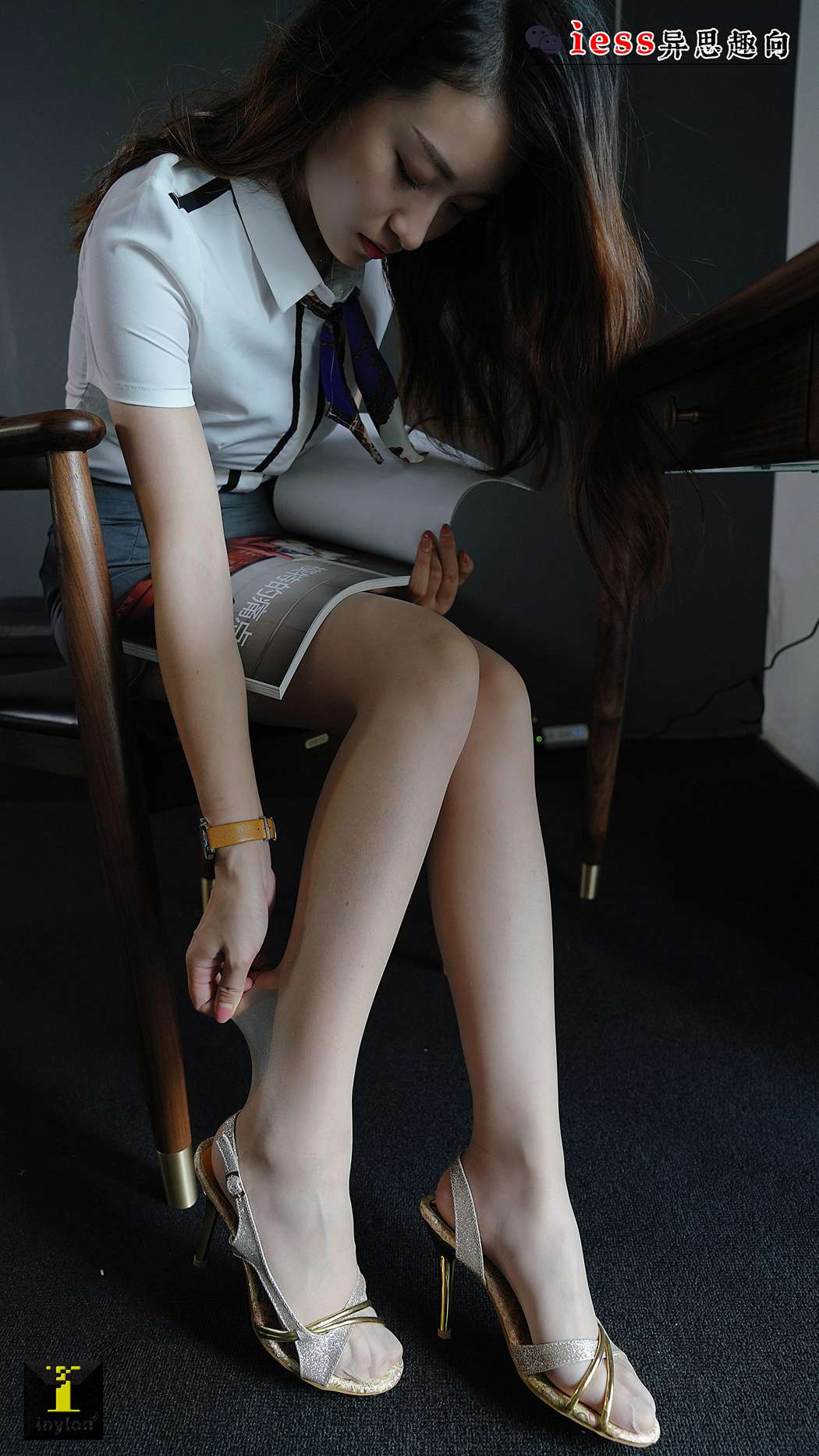 图片[59]-[IESS异思趣向] 普惠集 154 小捷-桌下乾坤 在线浏览 – 速更版-美库