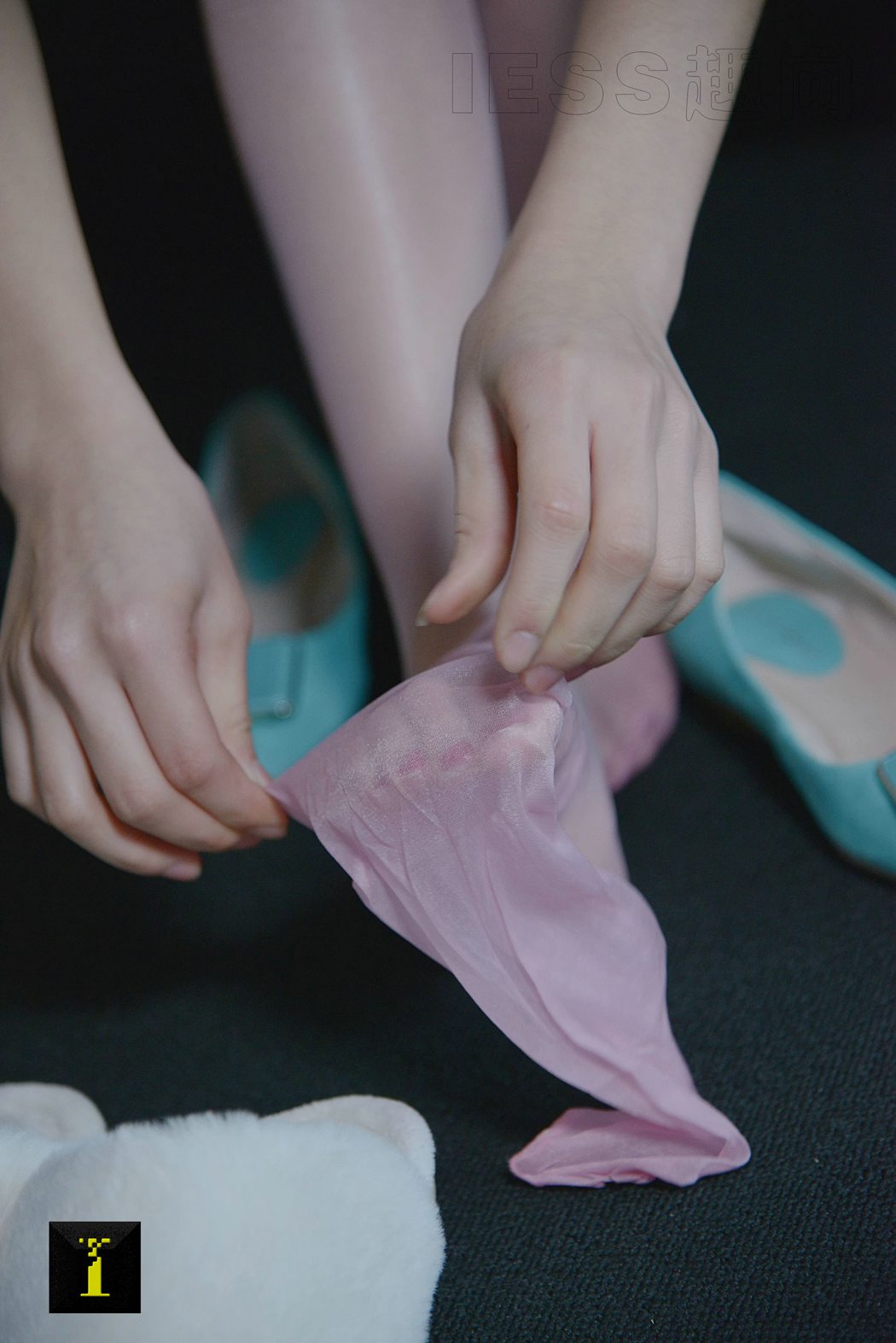 图片[39]-[IESS异思趣向] 普惠集 157 若琪 – 粉色的薄丝 在线浏览 – 速更版-美库