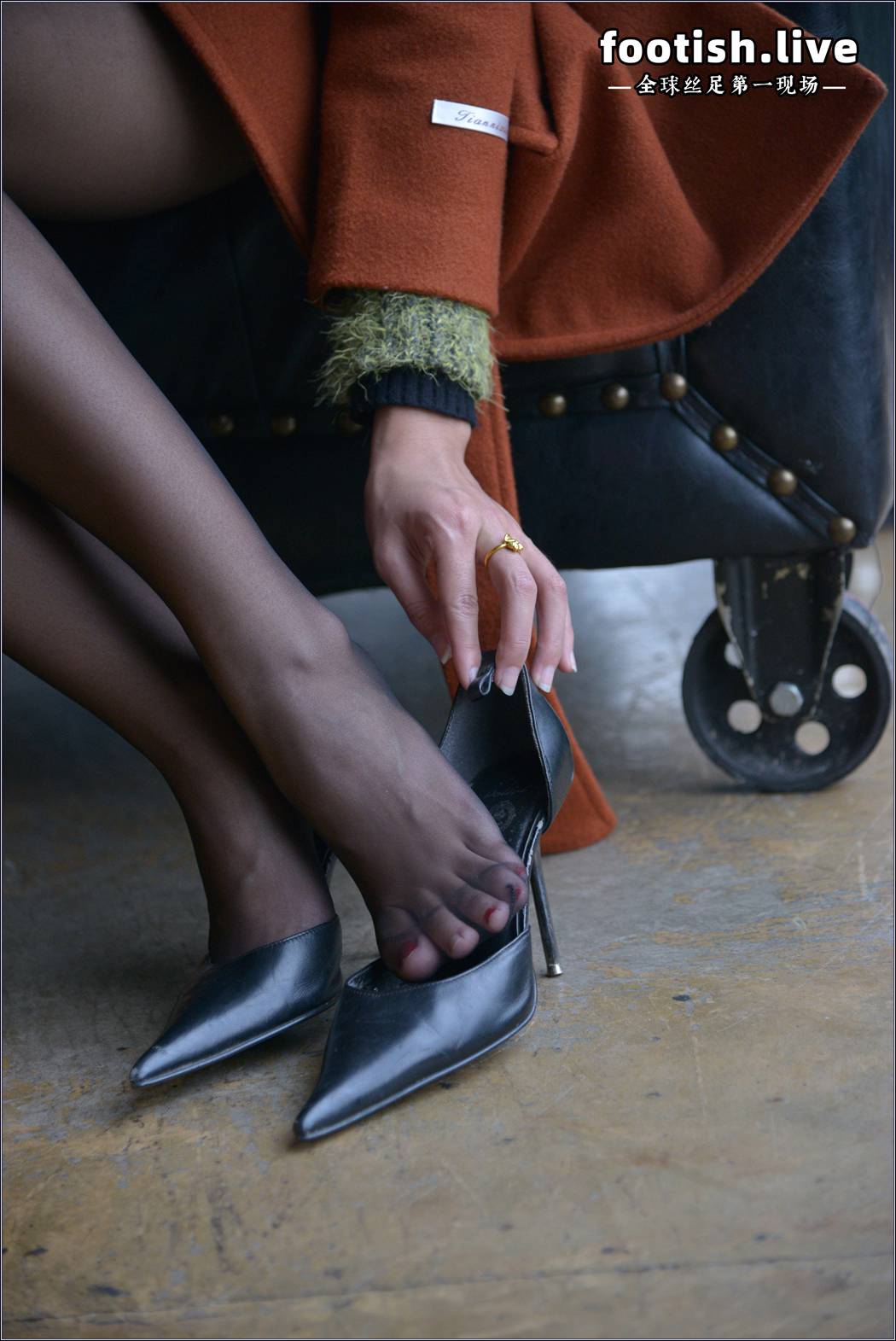 图片[72]-[IESS异思趣向] 普惠集 163-小黑妹婧婧 最棒的嘿丝美足1  在线浏览 – 速更版-美库