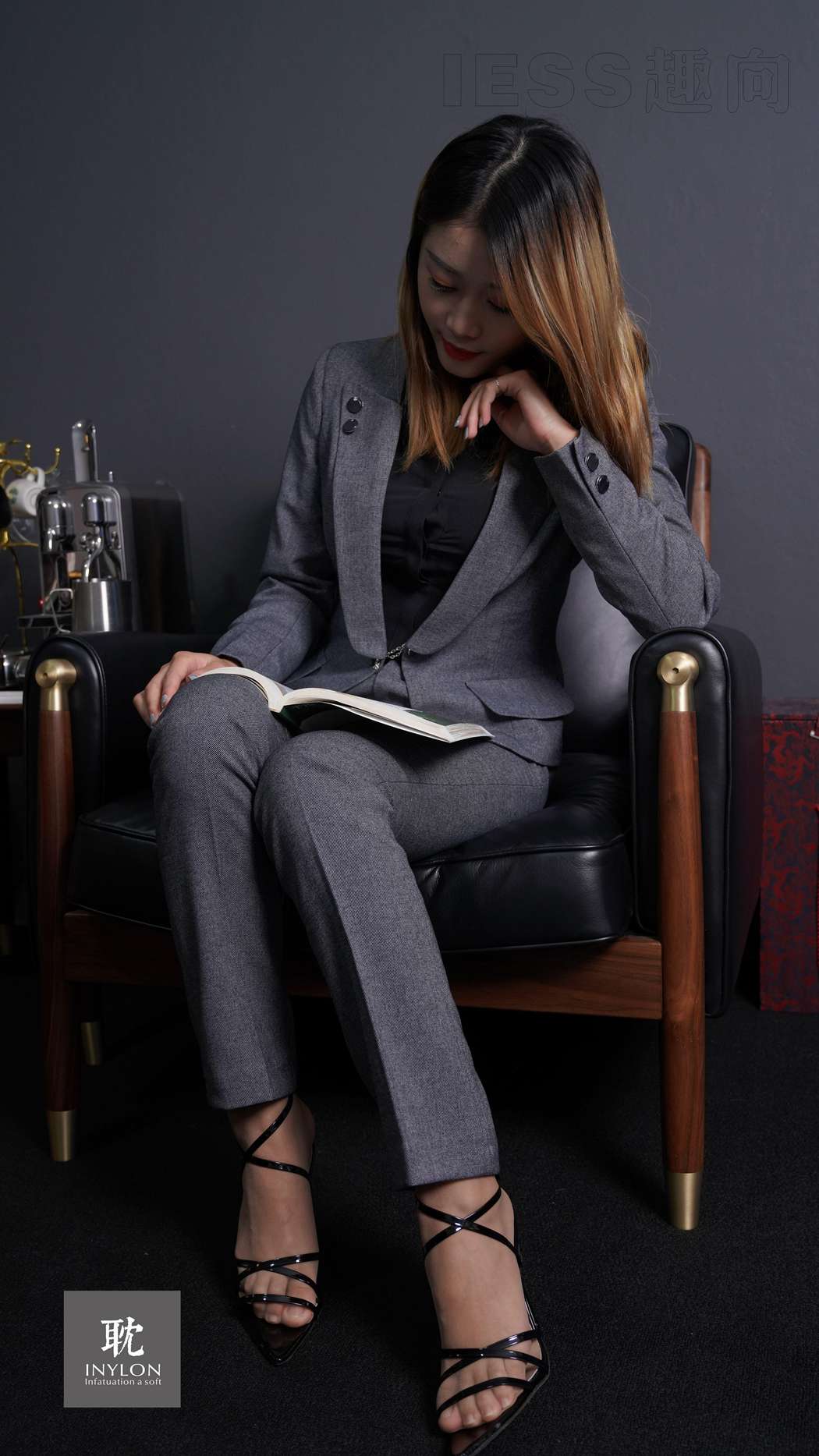 图片[14]-[IESS异思趣向] 普惠集 172-小婧 多读书 在线浏览 – 速更版-美库