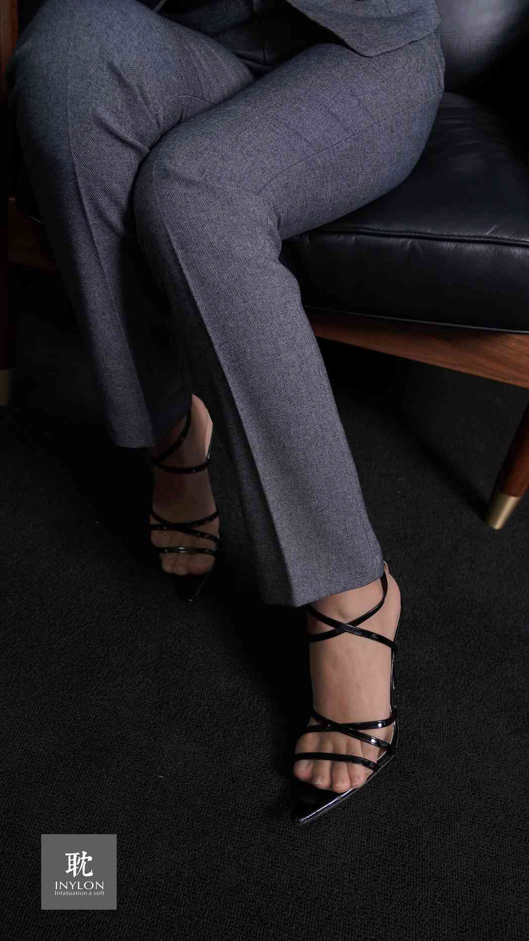 图片[3]-[IESS异思趣向] 普惠集 172-小婧 多读书 在线浏览 – 速更版-美库