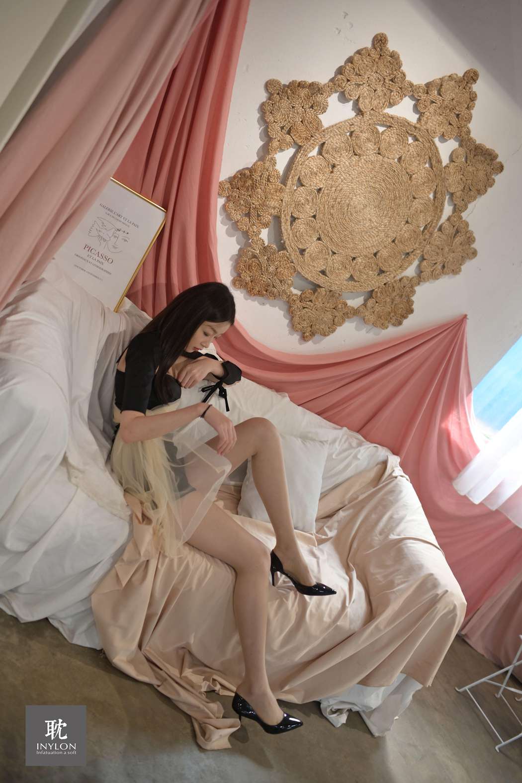 图片[87]-[IESS异思趣向] 普惠集 176 – 腿霸的时常随拍 在线浏览 – 速更版-美库